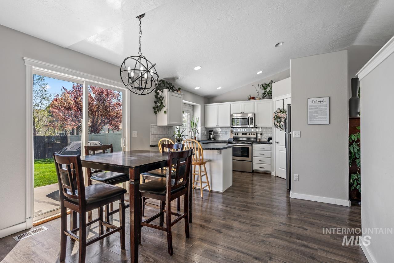 17634 Monarch Way, Nampa, Idaho 83687, 4 Bedrooms, 2.5 Bathrooms, Residential For Sale, Price $389,900, 98960432