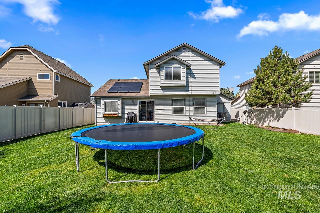 17634 Monarch Way, Nampa, Idaho 83687, 4 Bedrooms, 2.5 Bathrooms, Residential For Sale, Price $389,900, 98960432