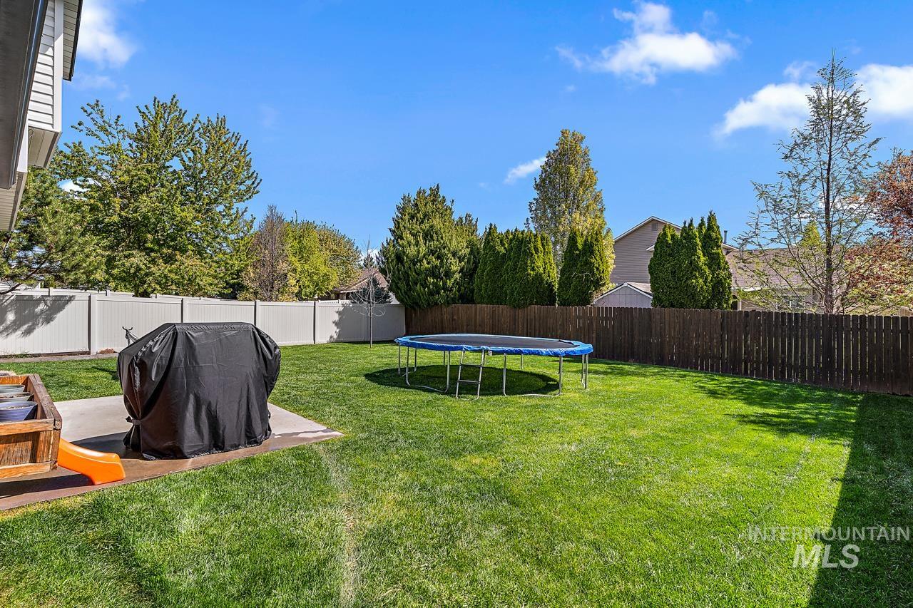17634 Monarch Way, Nampa, Idaho 83687, 4 Bedrooms, 2.5 Bathrooms, Residential For Sale, Price $389,900, 98960432