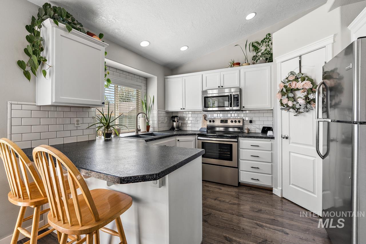 17634 Monarch Way, Nampa, Idaho 83687, 4 Bedrooms, 2.5 Bathrooms, Residential For Sale, Price $389,900, 98960432