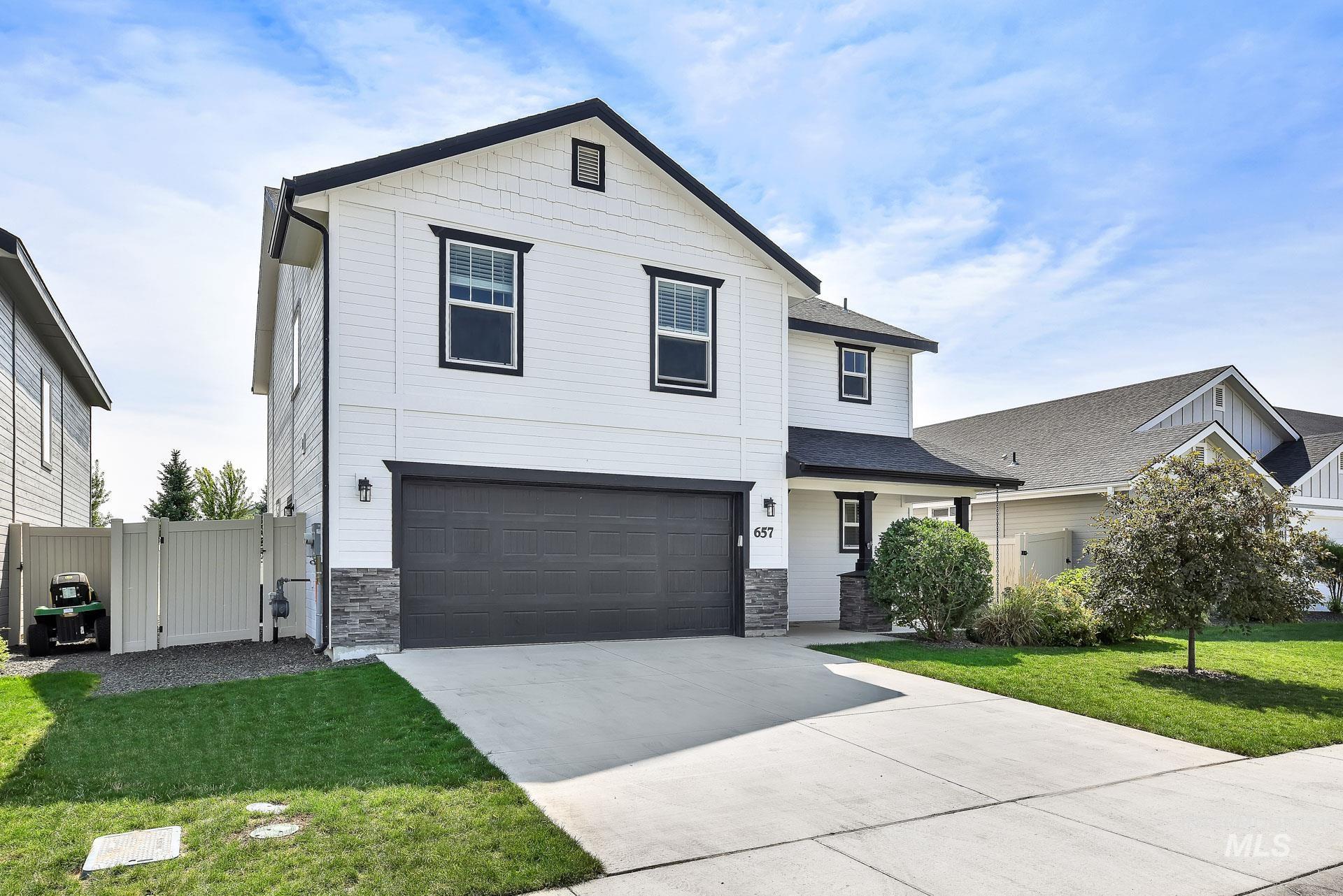 657 E Firestone St, Kuna, Idaho 83634, 3 Bedrooms, 2.5 Bathrooms, Residential For Sale, Price $449,900, 98960435