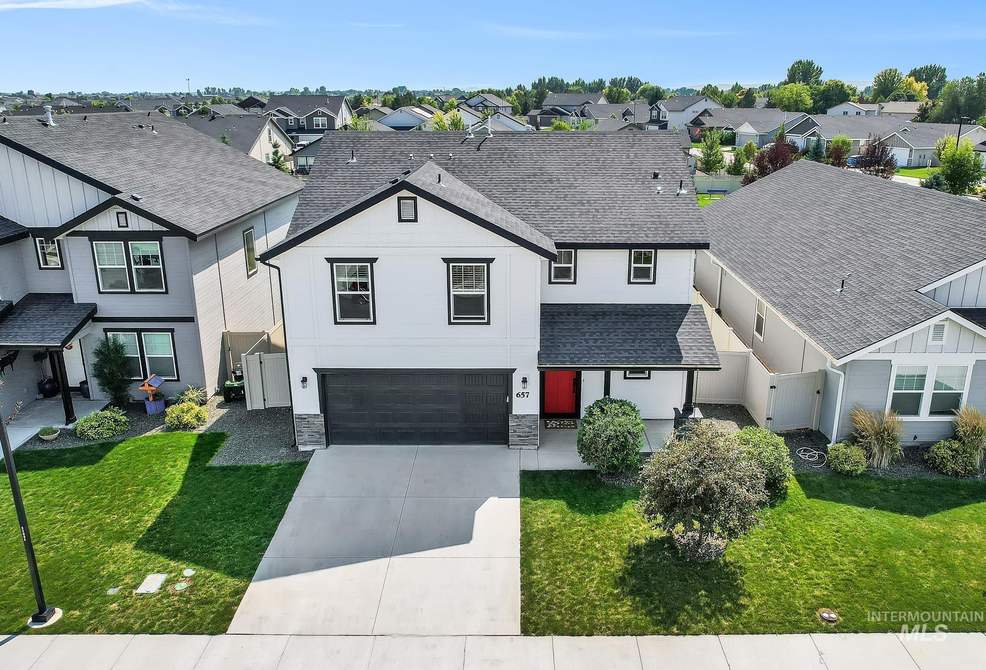 657 E Firestone St, Kuna, Idaho 83634, 3 Bedrooms, 2.5 Bathrooms, Residential For Sale, Price $449,900, 98960435