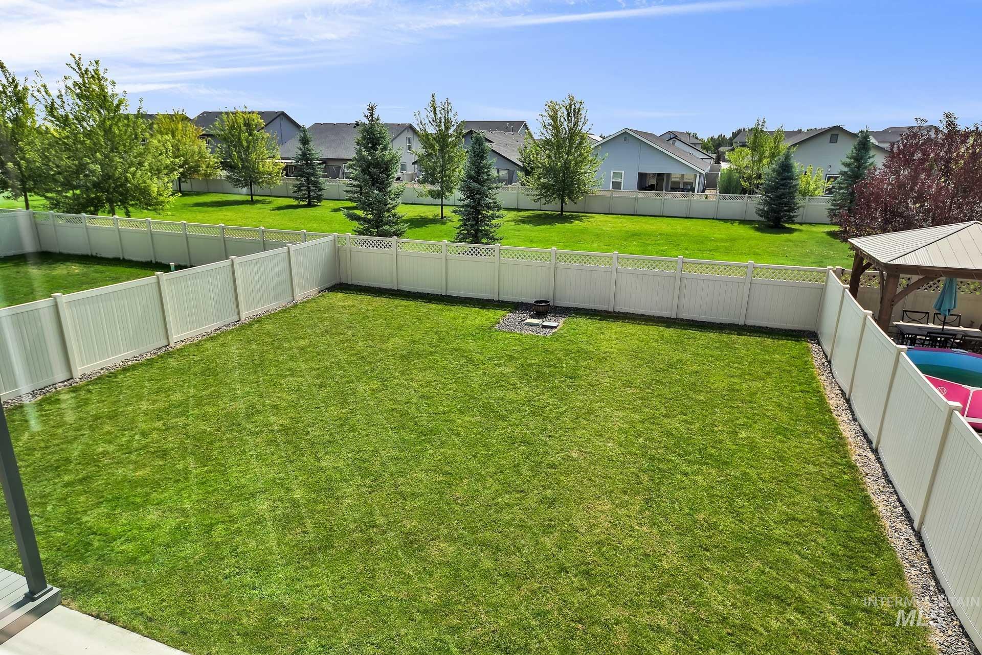 657 E Firestone St, Kuna, Idaho 83634, 3 Bedrooms, 2.5 Bathrooms, Residential For Sale, Price $449,900, 98960435