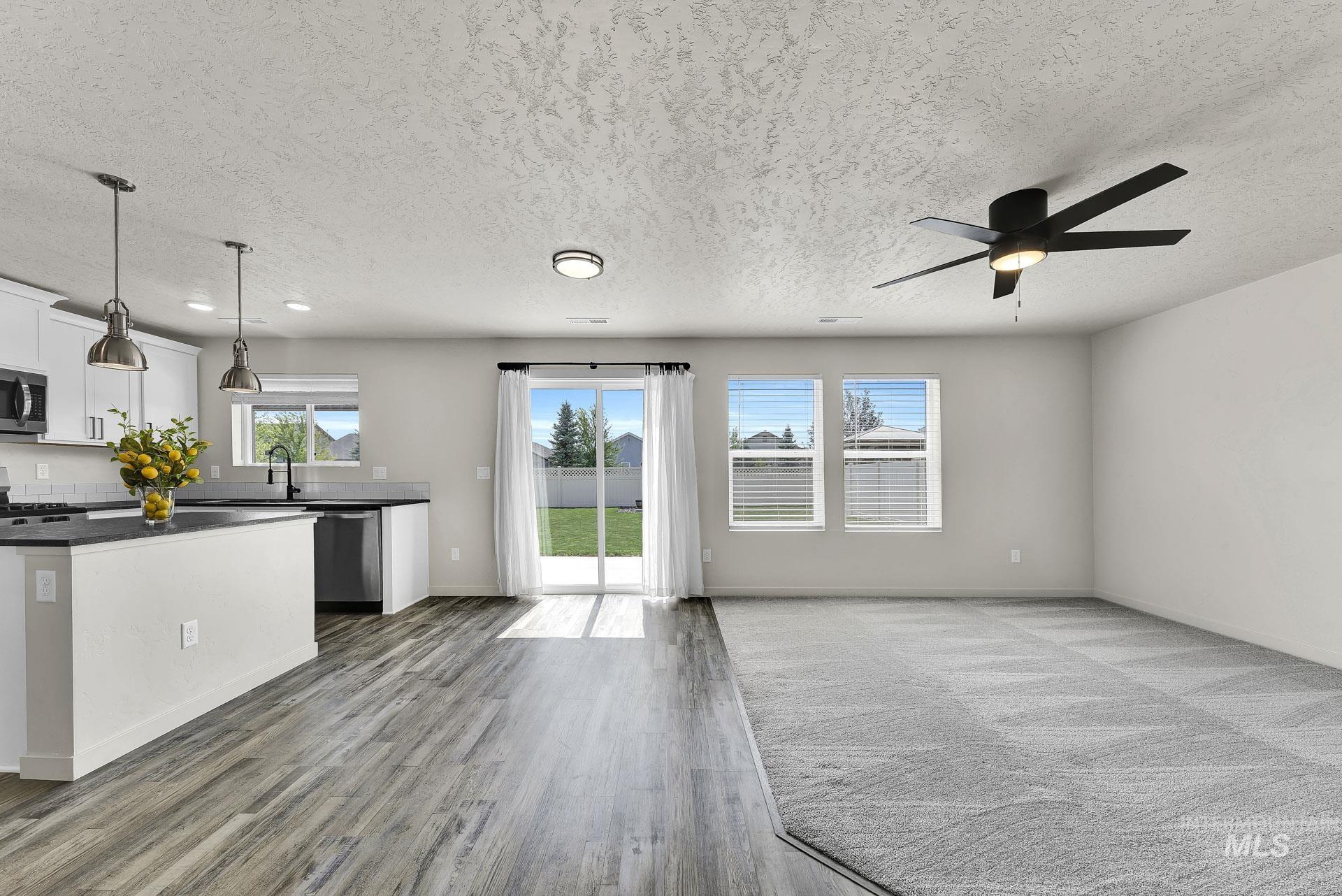 657 E Firestone St, Kuna, Idaho 83634, 3 Bedrooms, 2.5 Bathrooms, Residential For Sale, Price $449,900, 98960435