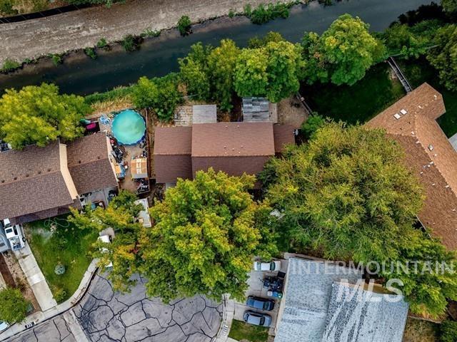 Aerial overview of property's location
