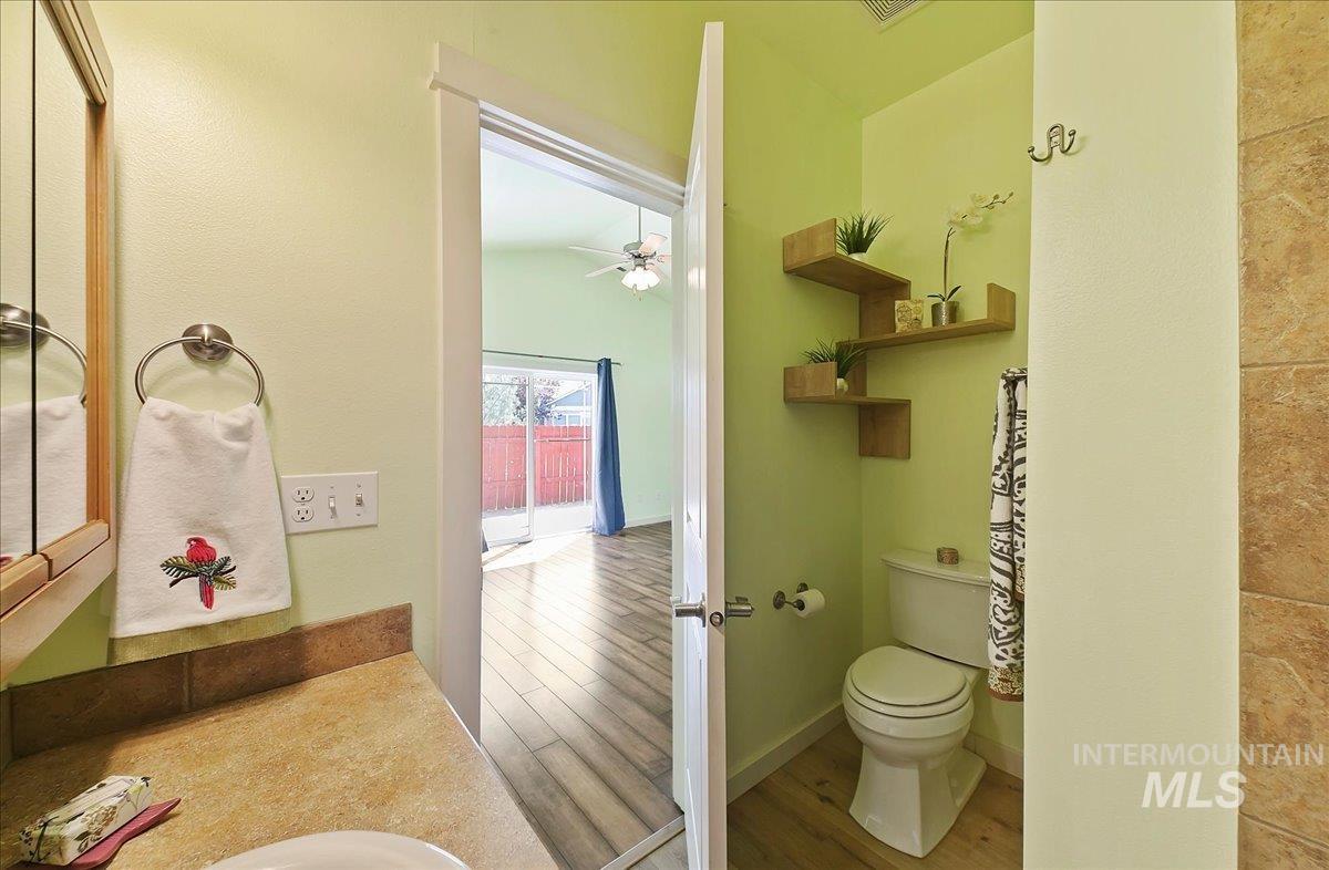 Privacy Toilet Alcove!