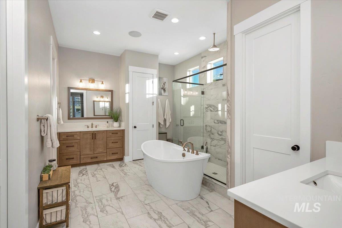 8470 W Cliff Rose Ct, Boise, Idaho 83714, 6 Bedrooms, 4.5 Bathrooms, Residential For Sale, Price $2,799,000, 98960449