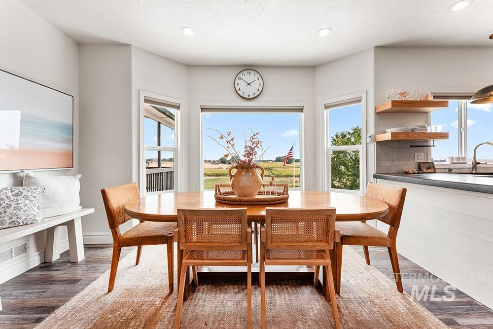 24542 Kenridge Rd, Caldwell, Idaho 83607, 6 Bedrooms, 4.5 Bathrooms, Residential For Sale, Price $1,299,000, 98960536