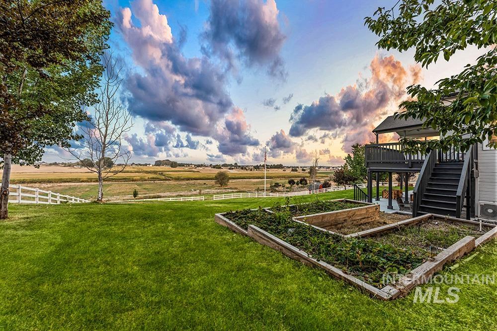 24542 Kenridge Rd, Caldwell, Idaho 83607, 6 Bedrooms, 4.5 Bathrooms, Residential For Sale, Price $1,299,000, 98960536