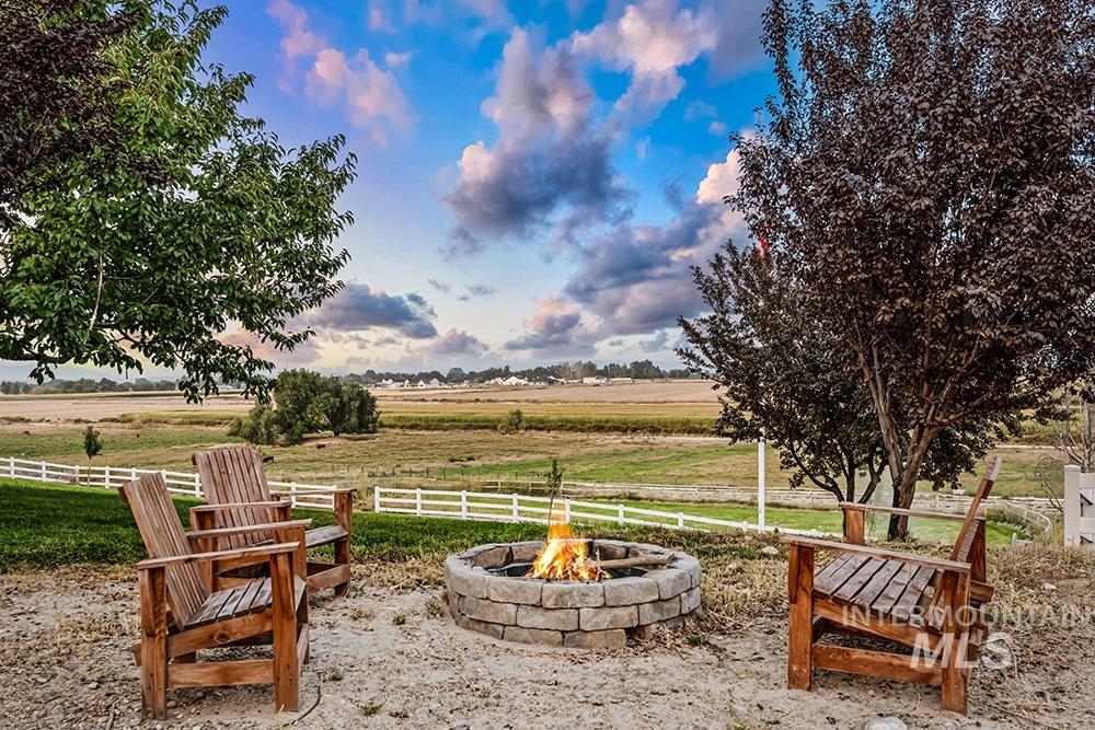 24542 Kenridge Rd, Caldwell, Idaho 83607, 6 Bedrooms, 4.5 Bathrooms, Residential For Sale, Price $1,299,000, 98960536