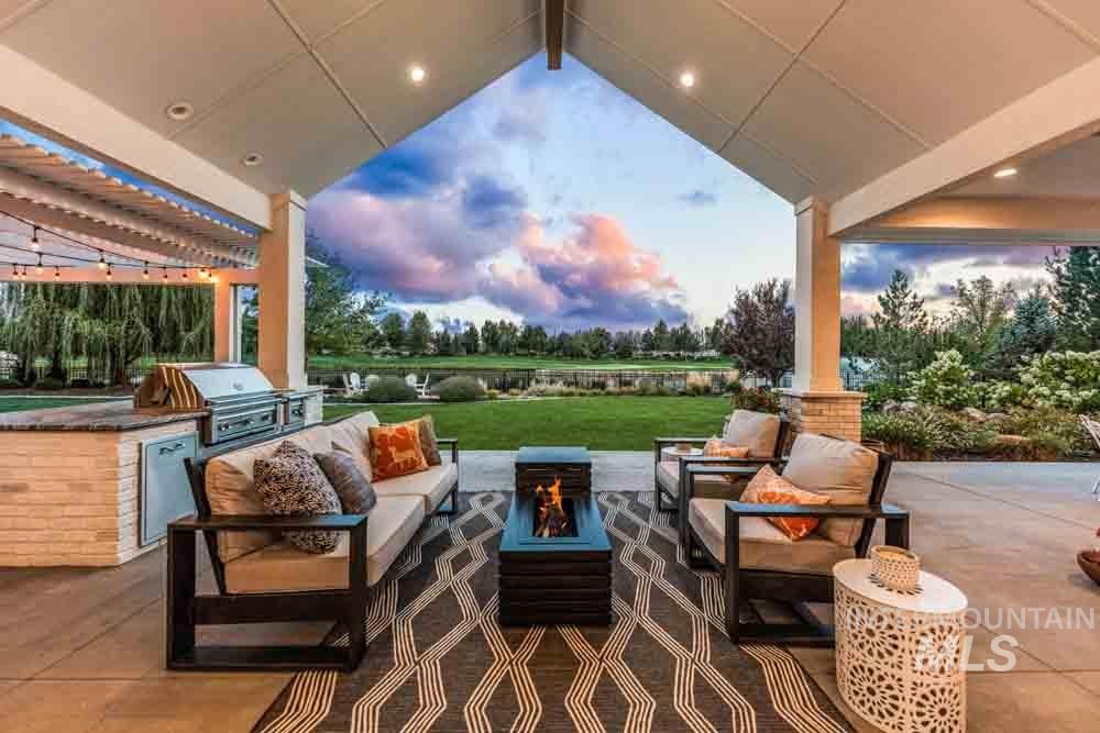 2075 W Three Lakes Dr, Meridian, Idaho 83646, 6 Bedrooms, 5 Bathrooms, Residential For Sale, Price $3,495,000, 98960541
