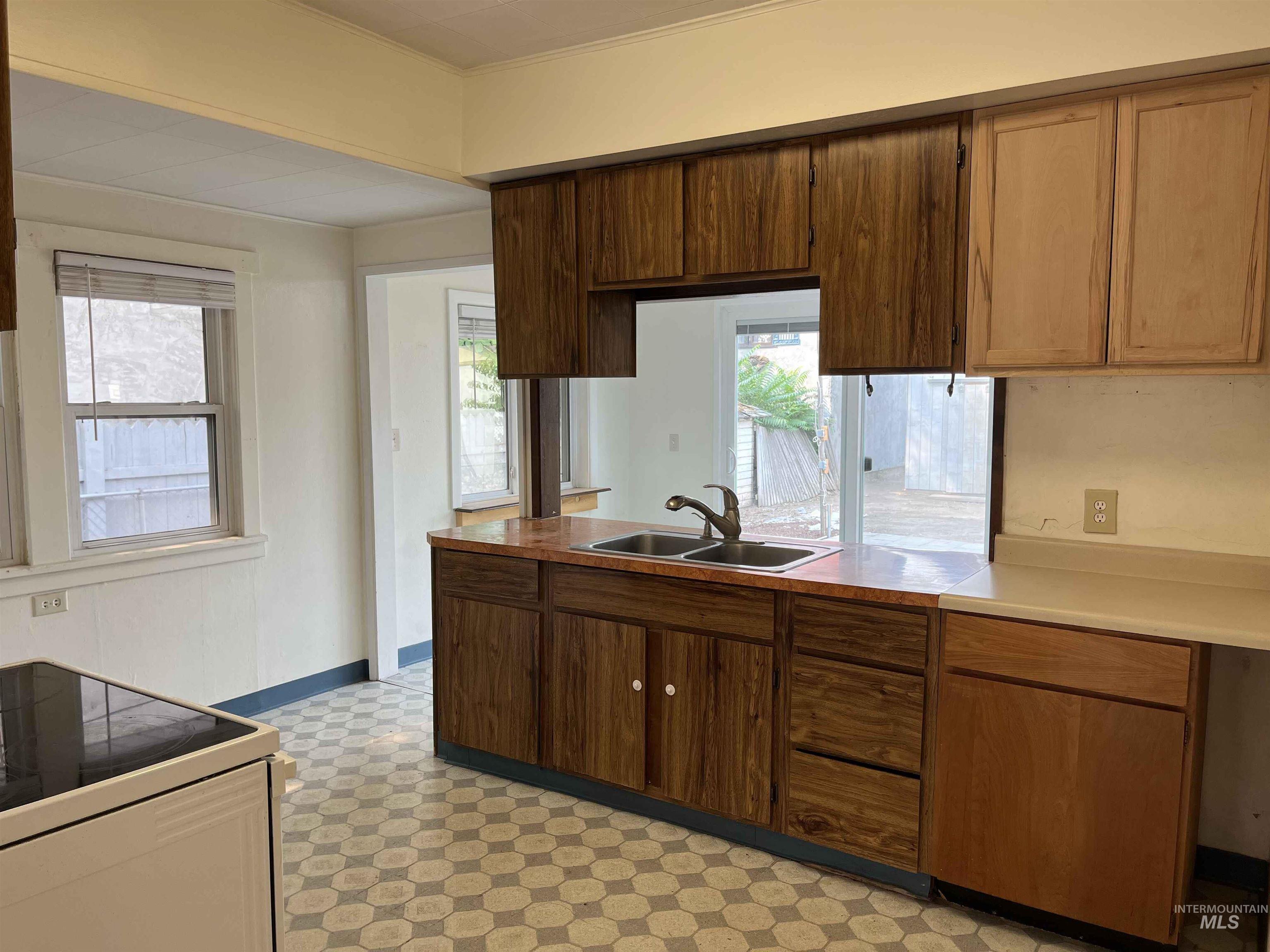 628 3rd Street, Clarkston, Washington 99403, 2 Bedrooms, 1 Bathroom, Residential For Sale, Price $240,000, 98960554