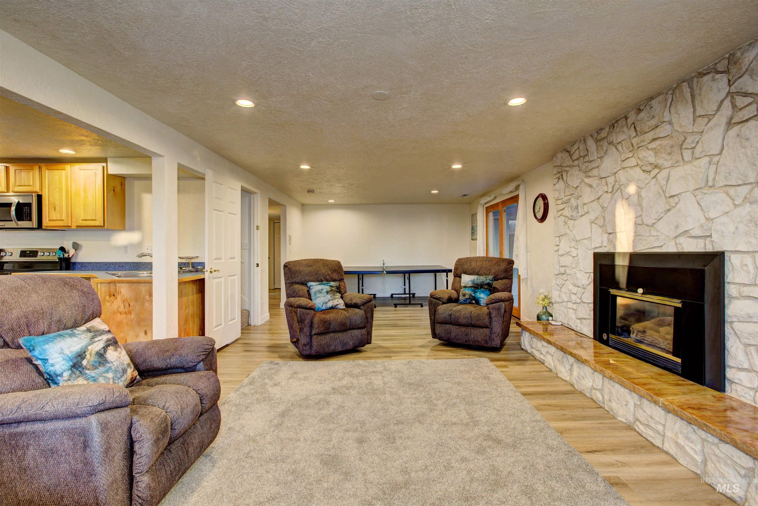 4420 N Ginzel Street, Boise, Idaho 83703, 2 Bedrooms, 2 Bathrooms, Residential Income For Sale, Price $889,000, 98960562
