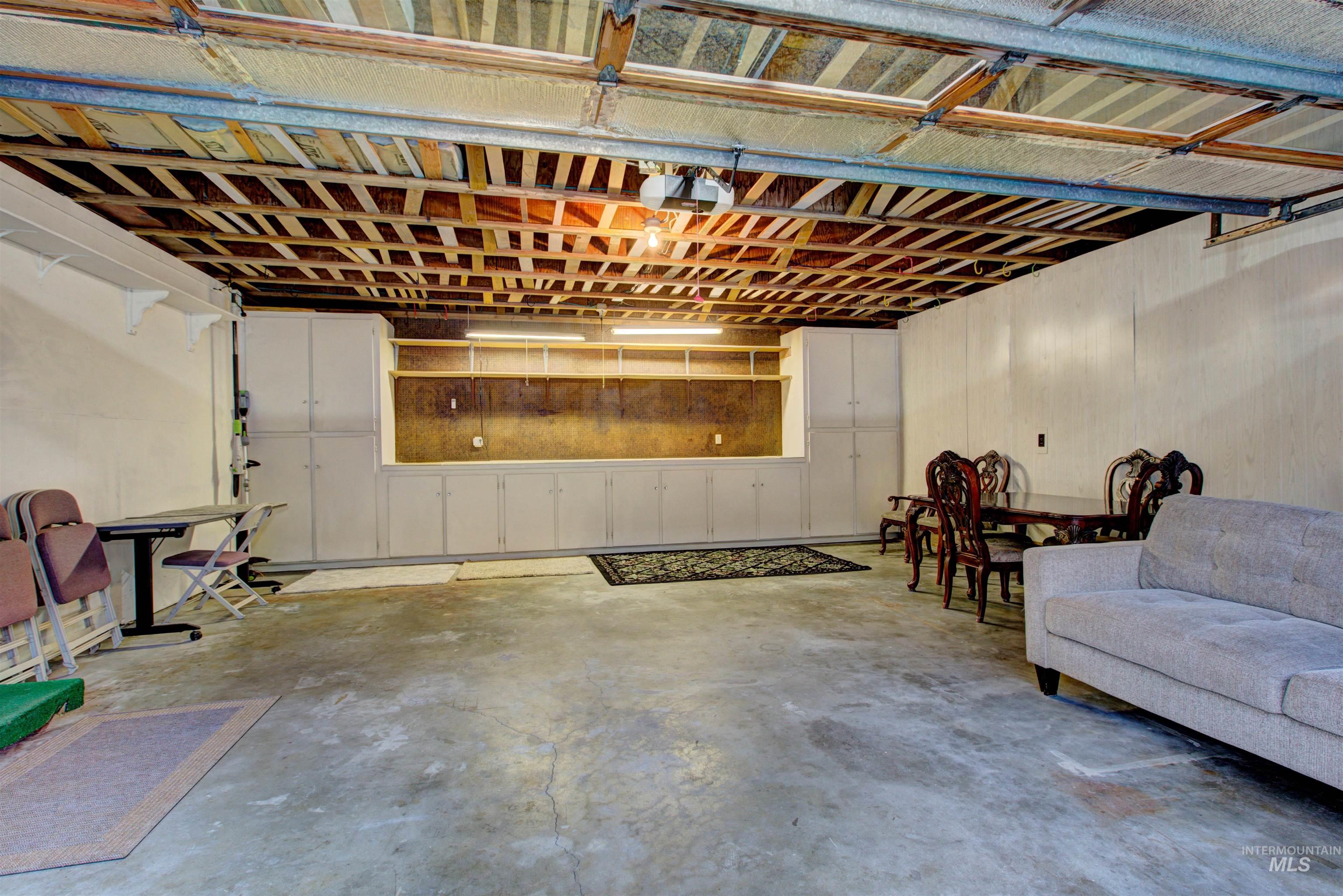 4420 N Ginzel Street, Boise, Idaho 83703, 2 Bedrooms, 2 Bathrooms, Residential Income For Sale, Price $889,000, 98960562