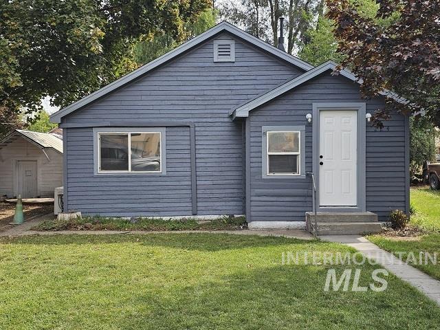 224 Holly Ave, New Plymouth, Idaho 83655, 1 Bedroom, 1 Bathroom, Residential For Sale, Price $255,000, 98960601