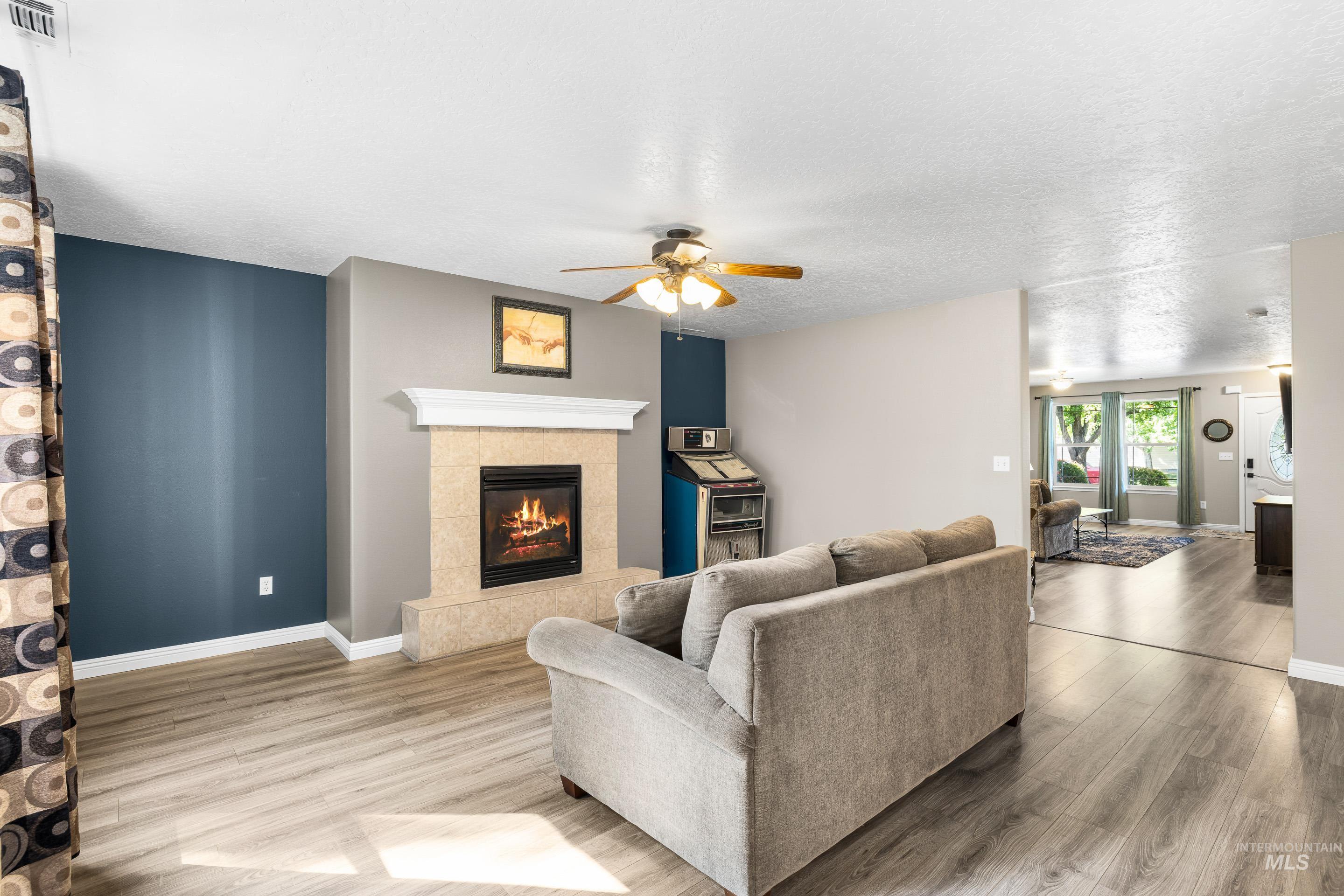 6730 S Dewberry Way, Boise, Idaho 83709, 4 Bedrooms, 2.5 Bathrooms, Residential For Sale, Price $514,900, 98960609