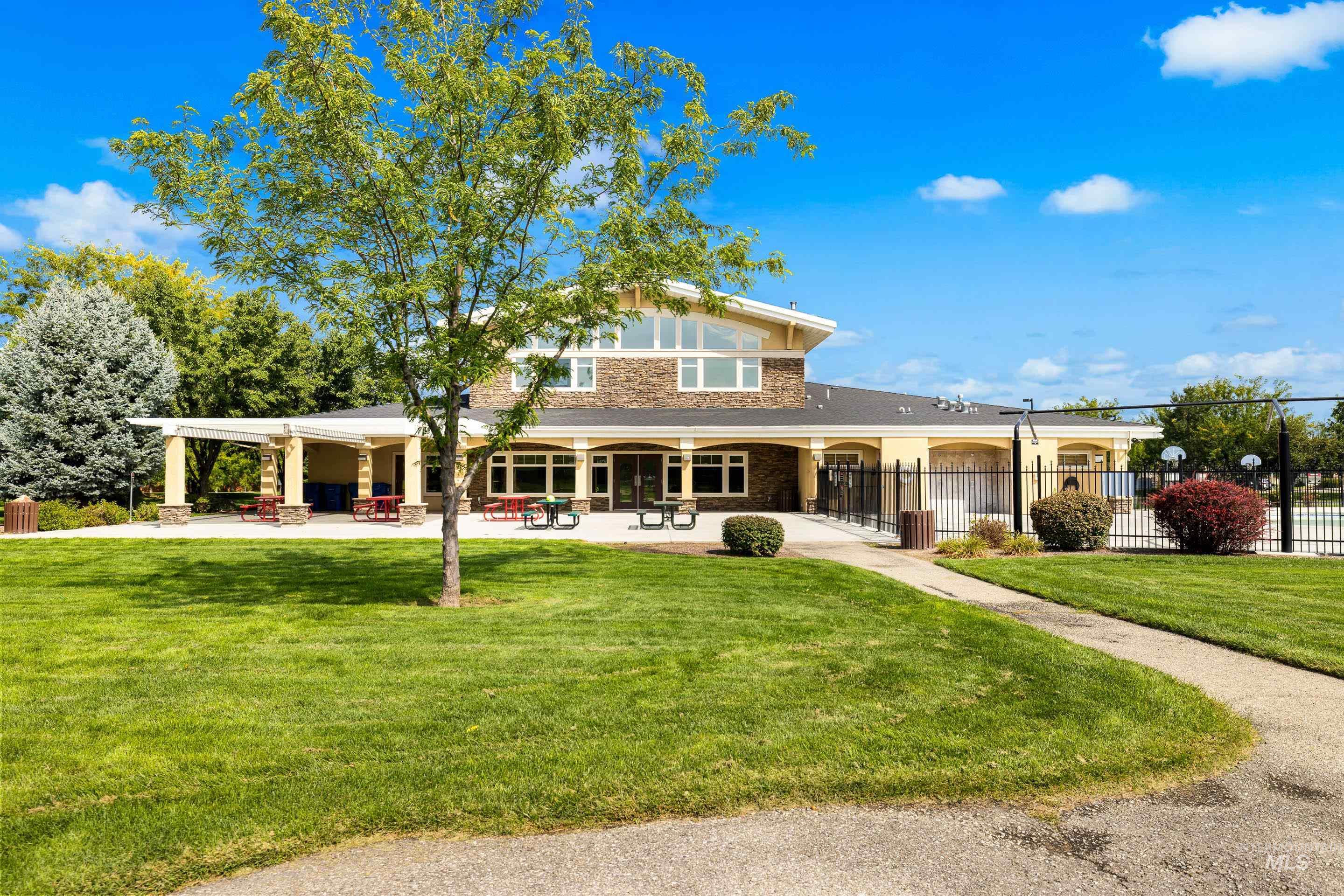 6730 S Dewberry Way, Boise, Idaho 83709, 4 Bedrooms, 2.5 Bathrooms, Residential For Sale, Price $514,900, 98960609