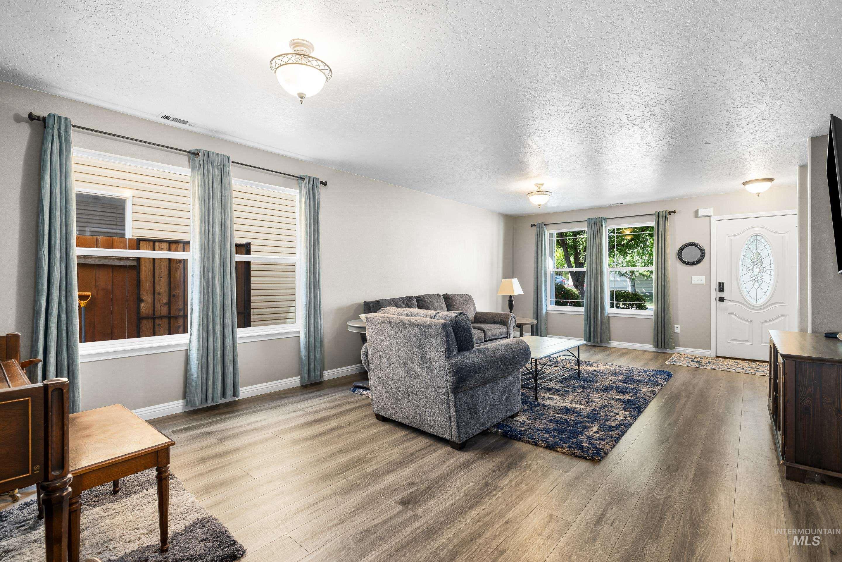 6730 S Dewberry Way, Boise, Idaho 83709, 4 Bedrooms, 2.5 Bathrooms, Residential For Sale, Price $514,900, 98960609