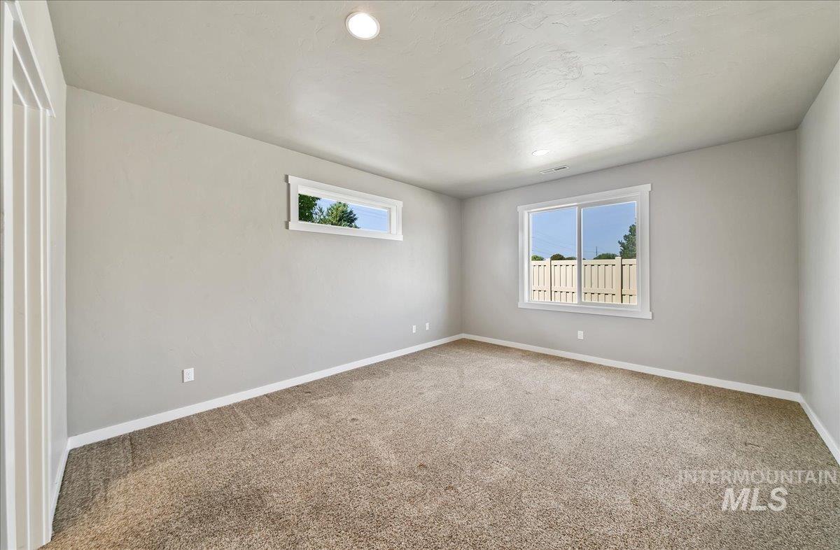 3225 N Quarrystone Way, Meridian, Idaho 83646, 3 Bedrooms, 2 Bathrooms, Residential For Sale, Price $475,000, 98960613