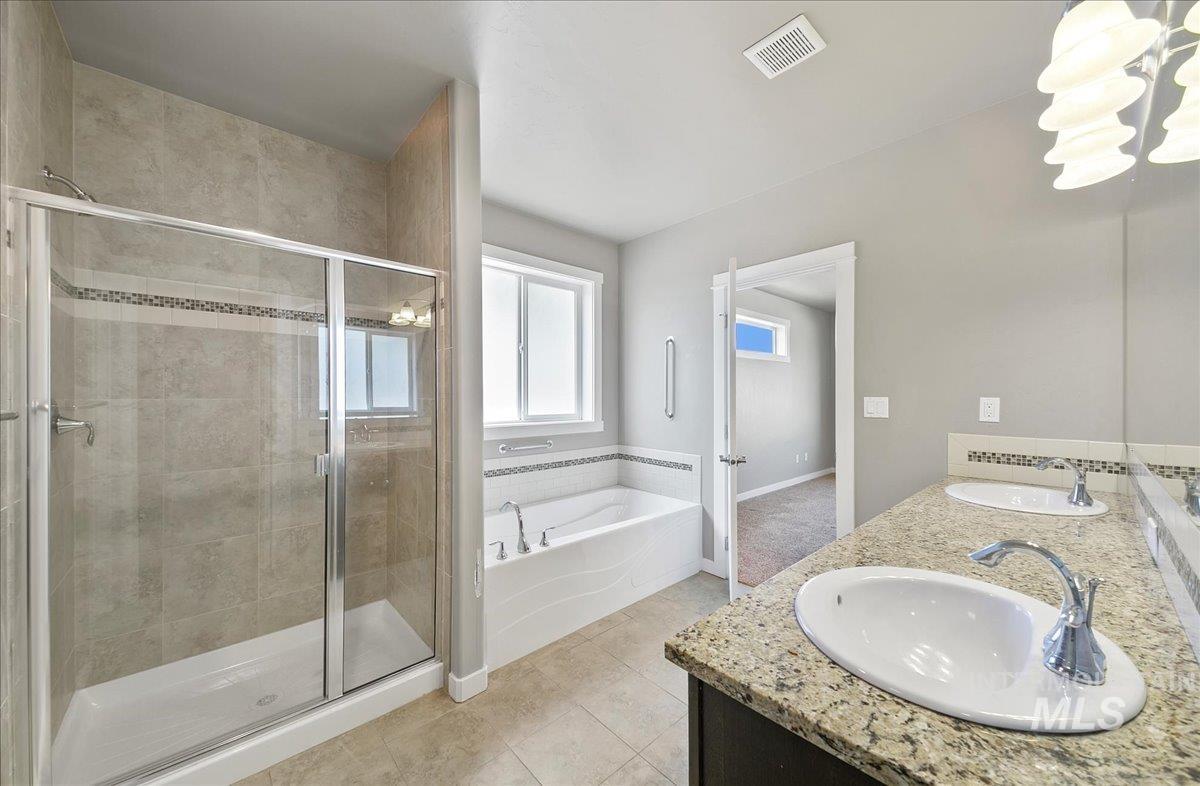 3225 N Quarrystone Way, Meridian, Idaho 83646, 3 Bedrooms, 2 Bathrooms, Residential For Sale, Price $475,000, 98960613