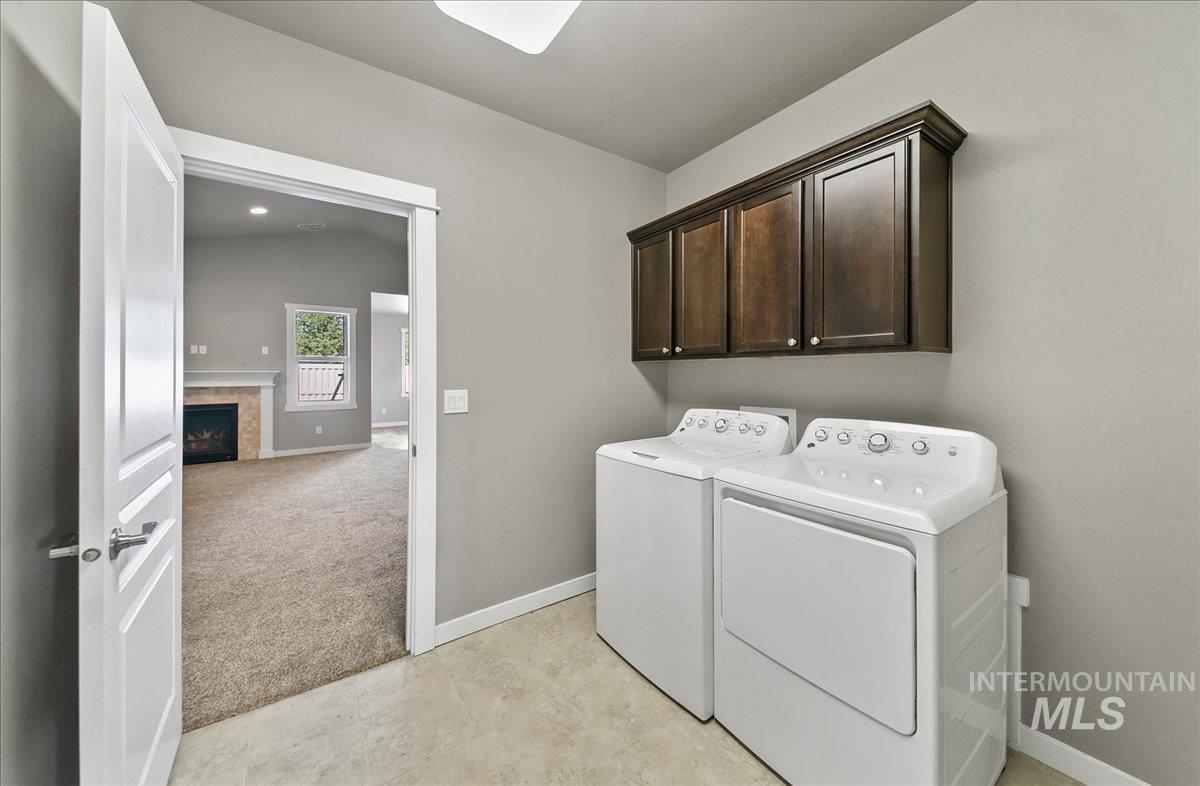 3225 N Quarrystone Way, Meridian, Idaho 83646, 3 Bedrooms, 2 Bathrooms, Residential For Sale, Price $475,000, 98960613