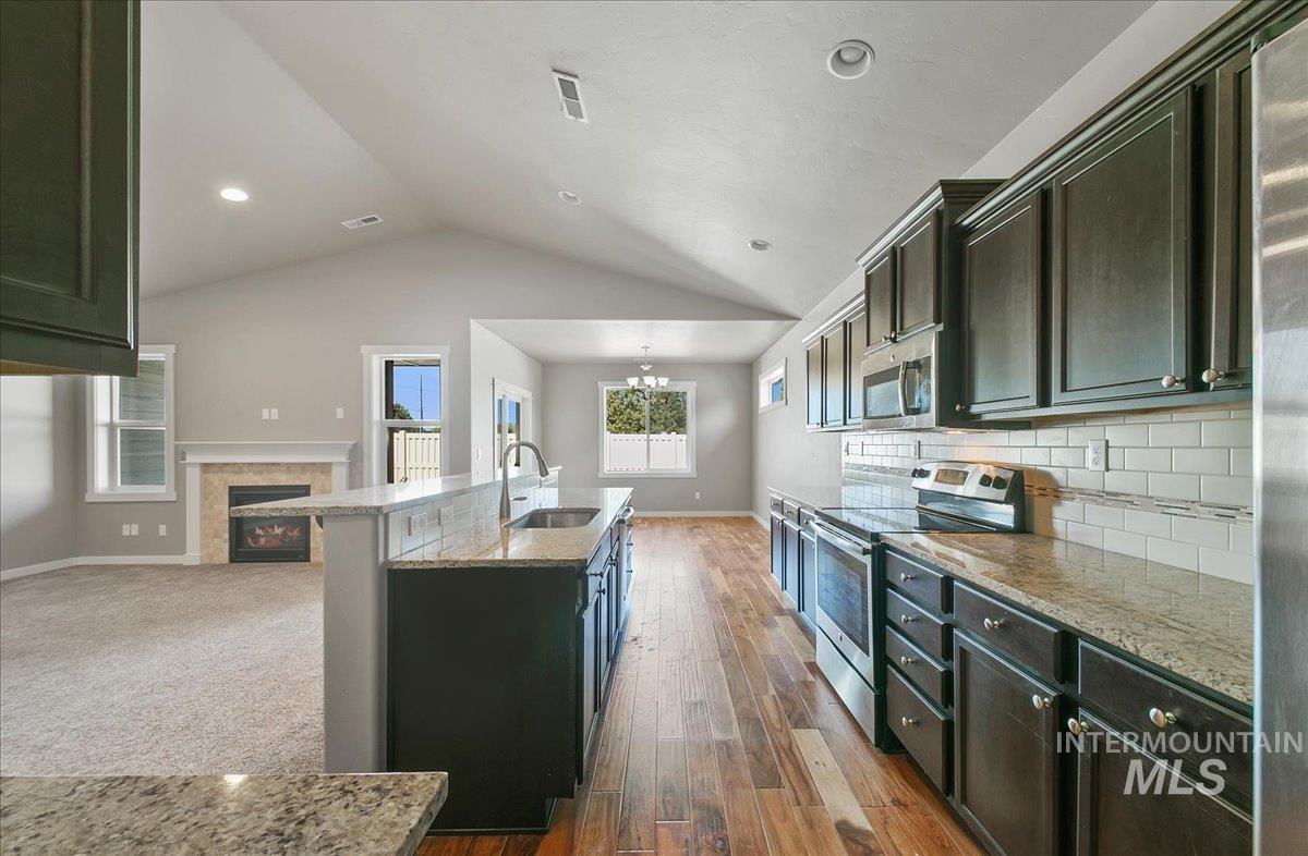 3225 N Quarrystone Way, Meridian, Idaho 83646, 3 Bedrooms, 2 Bathrooms, Residential For Sale, Price $475,000, 98960613