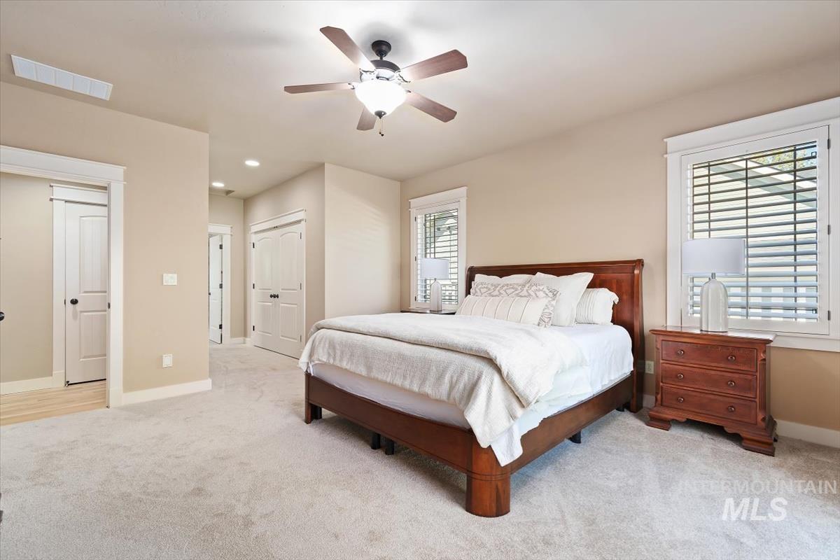 11872 N Humphreys Pl, Boise, Idaho 83714, 4 Bedrooms, 3.5 Bathrooms, Residential For Sale, Price $935,000, 98960614