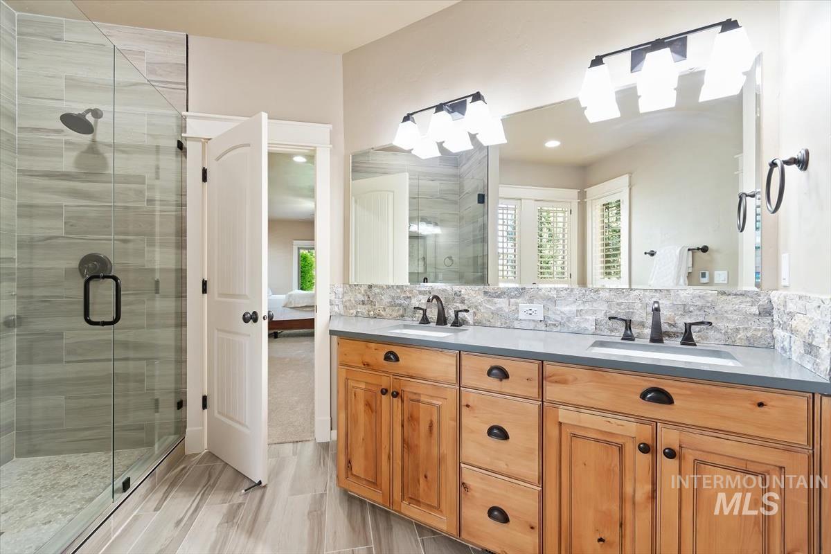 11872 N Humphreys Pl, Boise, Idaho 83714, 4 Bedrooms, 3.5 Bathrooms, Residential For Sale, Price $935,000, 98960614