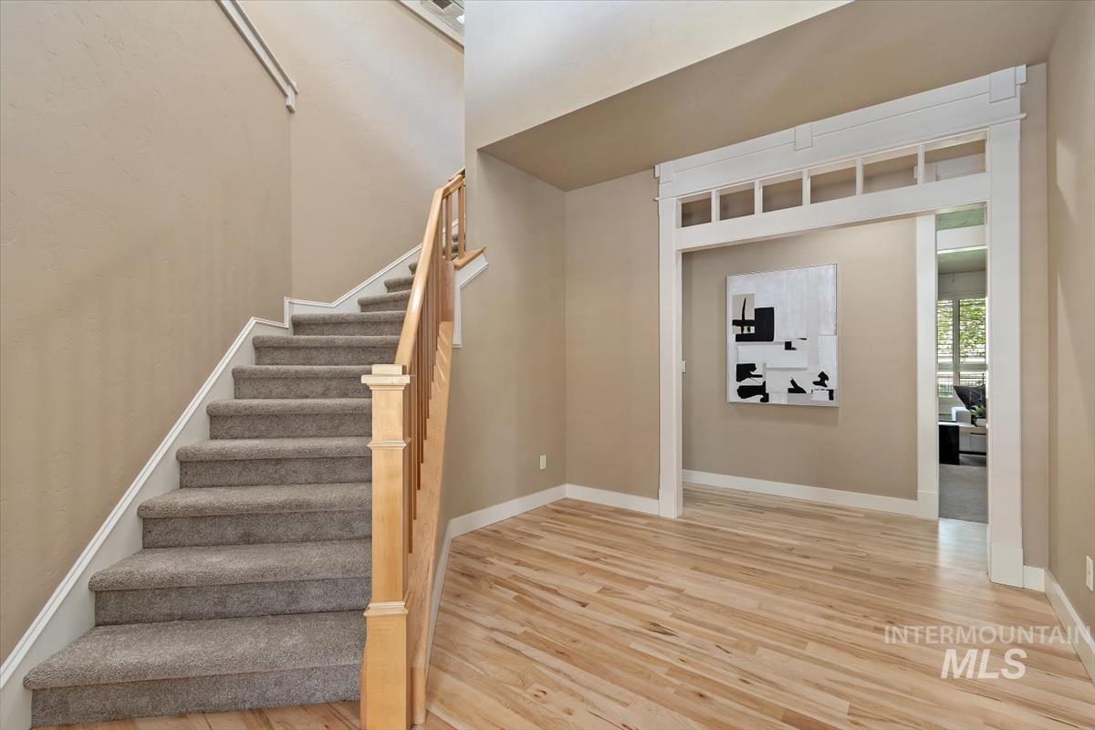 11872 N Humphreys Pl, Boise, Idaho 83714, 4 Bedrooms, 3.5 Bathrooms, Residential For Sale, Price $935,000, 98960614
