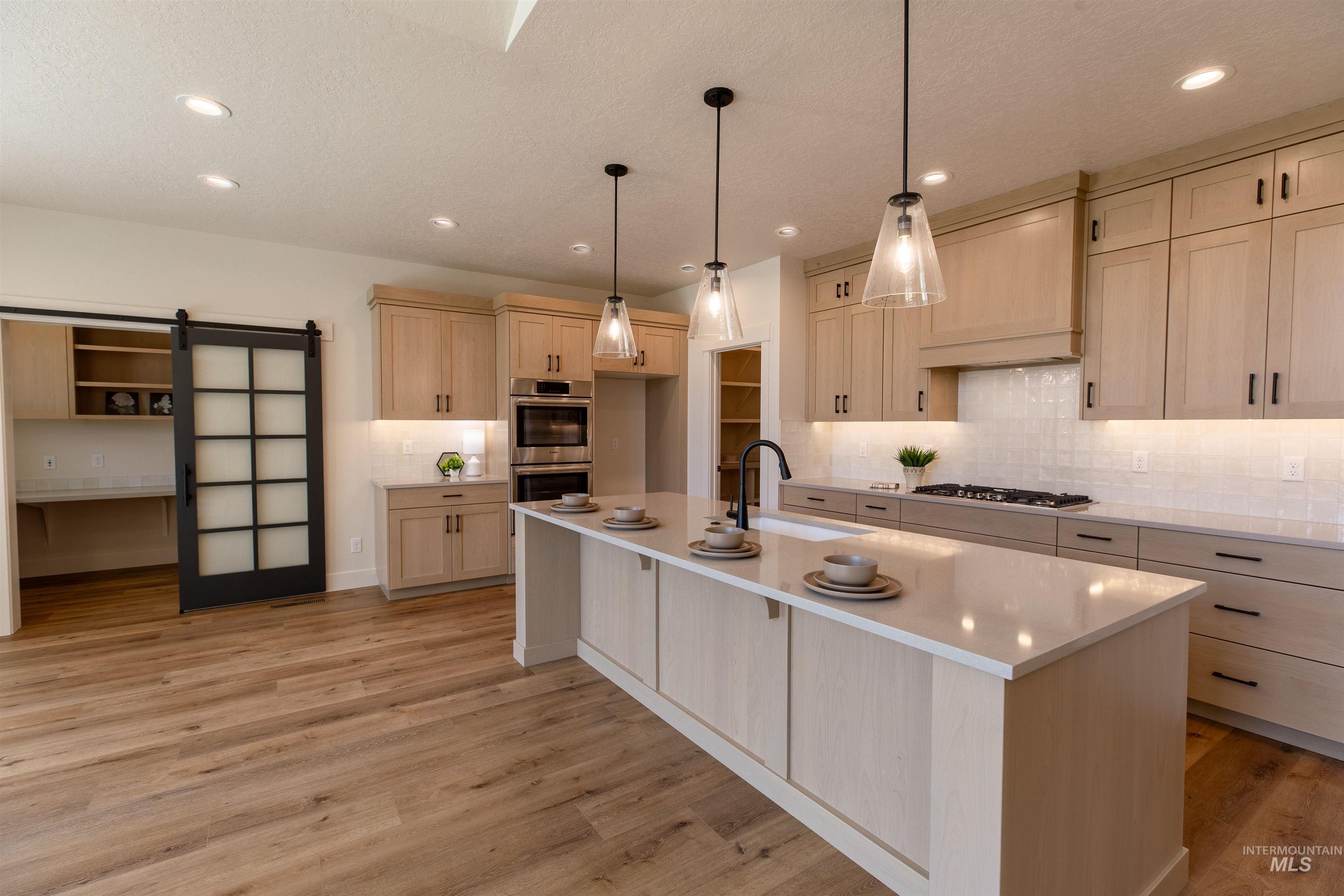 523 E Jarvis Ct., Meridian, Idaho 83642, 3 Bedrooms, 3 Bathrooms, Residential For Sale, Price $889,900, 98960618
