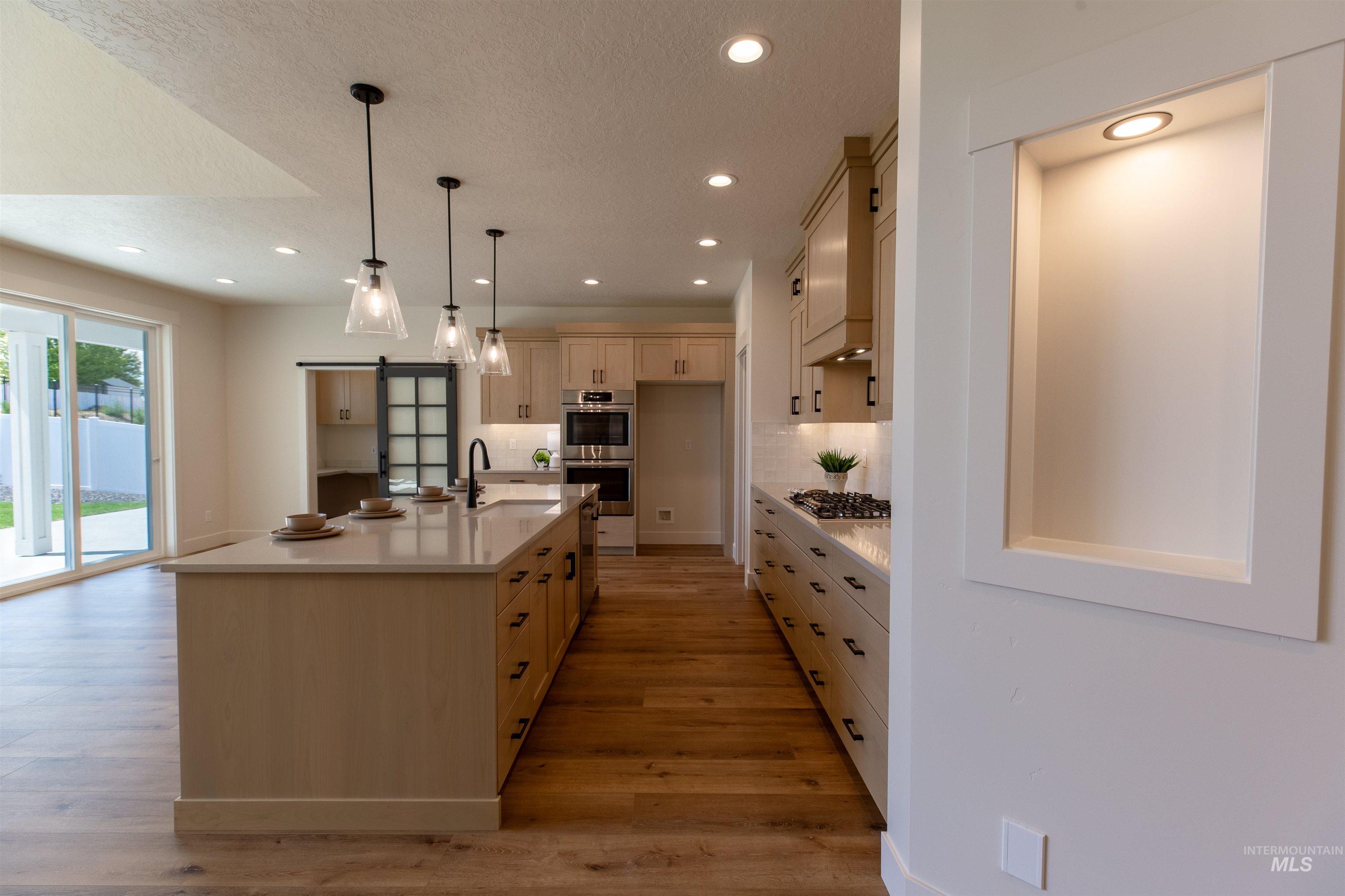 523 E Jarvis Ct., Meridian, Idaho 83642, 3 Bedrooms, 3 Bathrooms, Residential For Sale, Price $889,900, 98960618