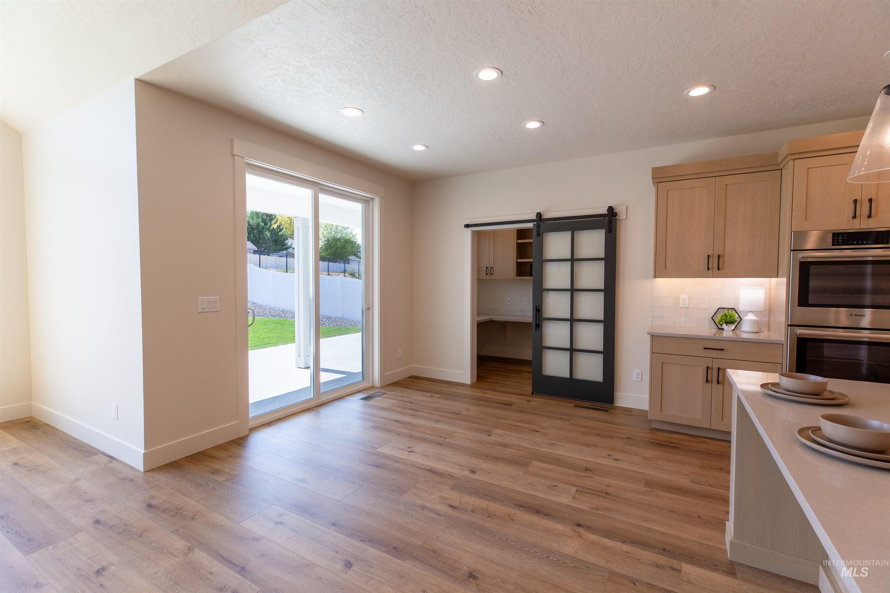523 E Jarvis Ct., Meridian, Idaho 83642, 3 Bedrooms, 3 Bathrooms, Residential For Sale, Price $889,900, 98960618