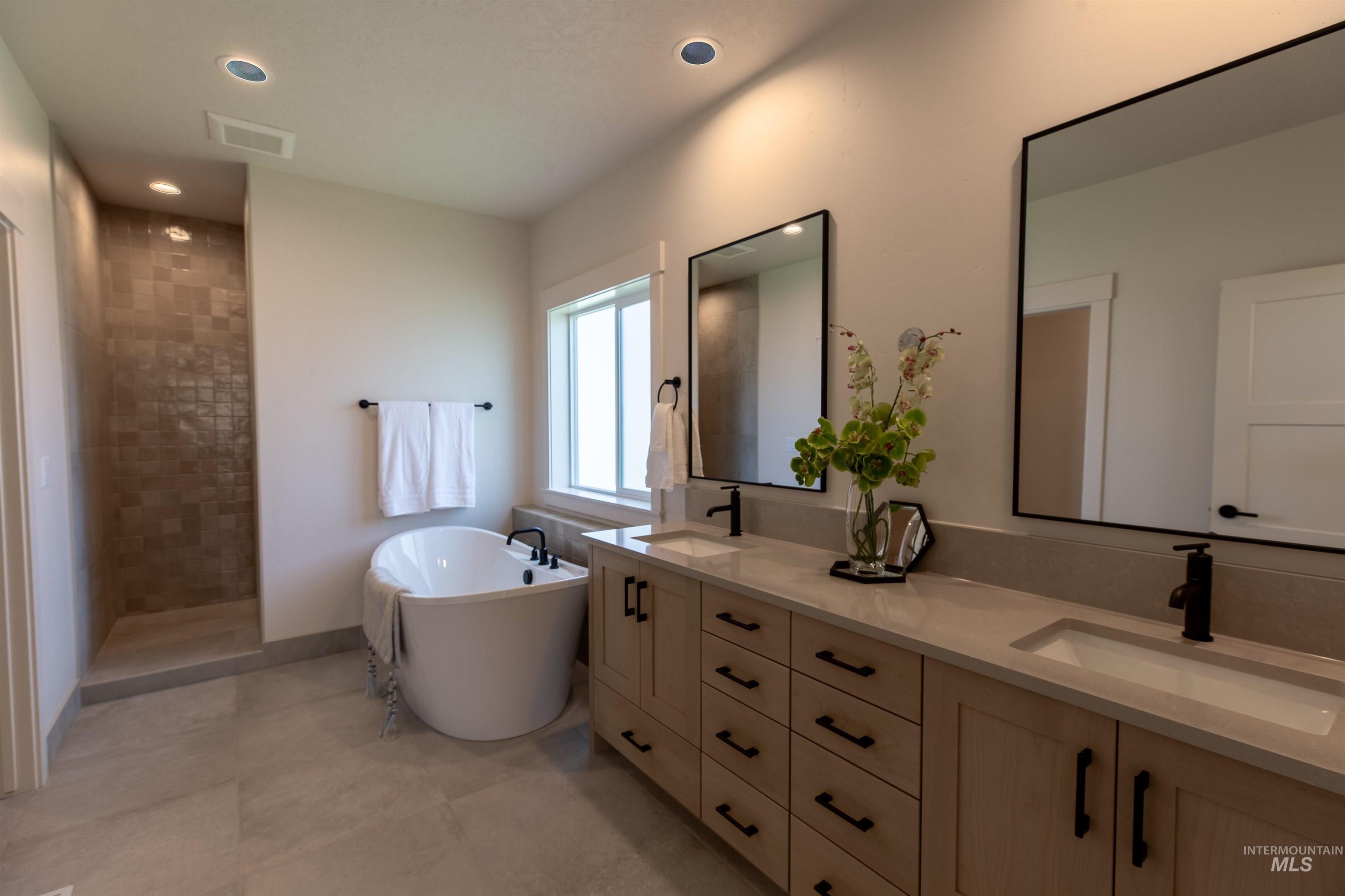 523 E Jarvis Ct., Meridian, Idaho 83642, 3 Bedrooms, 3 Bathrooms, Residential For Sale, Price $889,900, 98960618