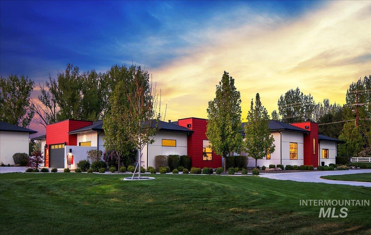 9076 Meadow Creek Pl, Middleton, Idaho 83644, 5 Bedrooms, 3.5 Bathrooms, Residential For Sale, Price $1,999,000, 98960620