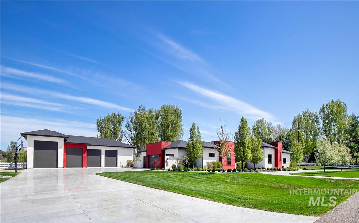 9076 Meadow Creek Pl, Middleton, Idaho 83644, 5 Bedrooms, 3.5 Bathrooms, Residential For Sale, Price $1,999,000, 98960620
