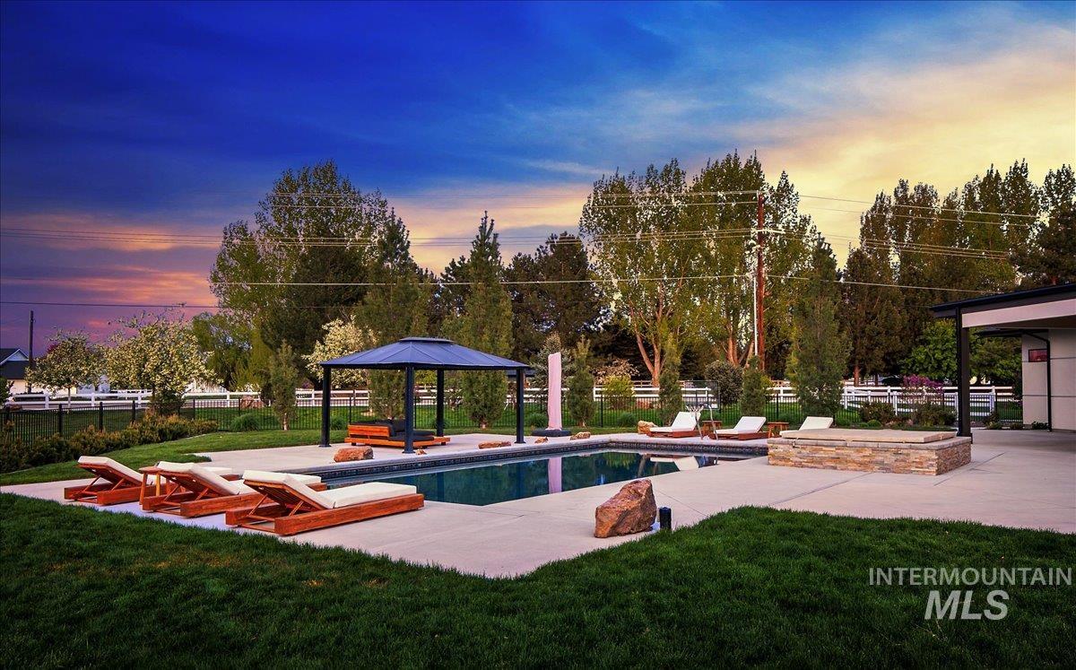 9076 Meadow Creek Pl, Middleton, Idaho 83644, 5 Bedrooms, 3.5 Bathrooms, Residential For Sale, Price $1,999,000, 98960620