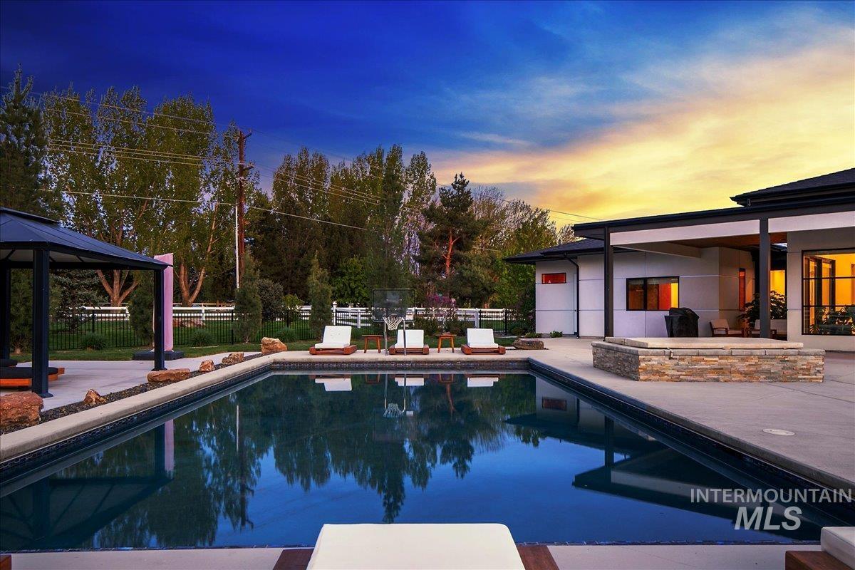 9076 Meadow Creek Pl, Middleton, Idaho 83644, 5 Bedrooms, 3.5 Bathrooms, Residential For Sale, Price $1,999,000, 98960620