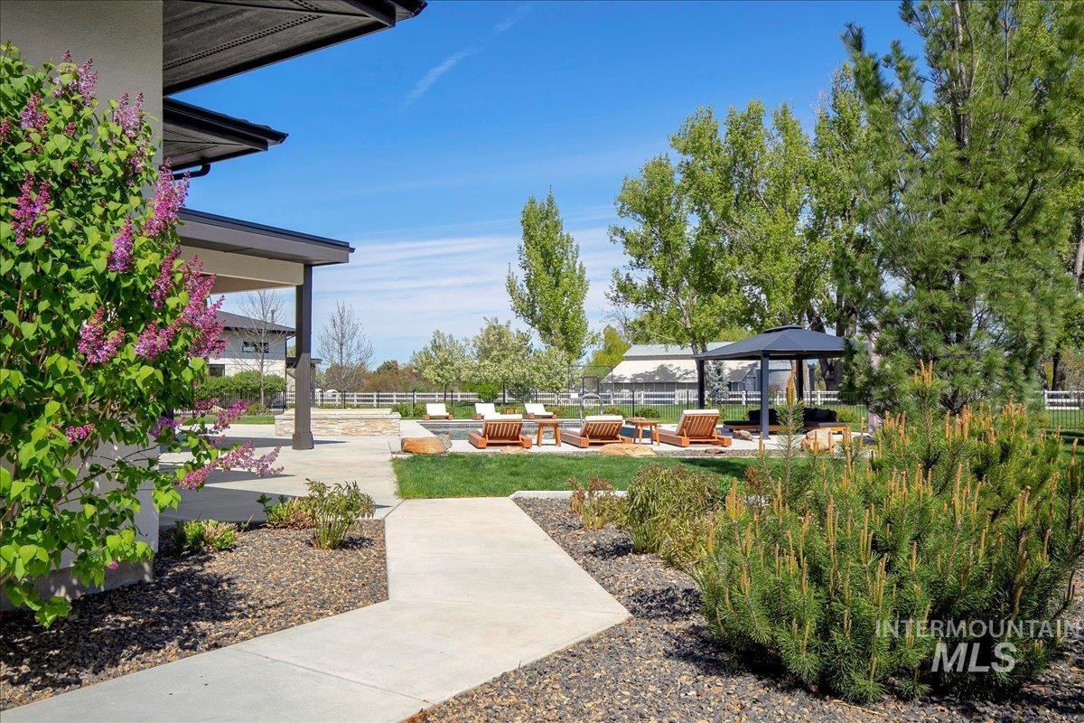 9076 Meadow Creek Pl, Middleton, Idaho 83644, 5 Bedrooms, 3.5 Bathrooms, Residential For Sale, Price $1,999,000, 98960620