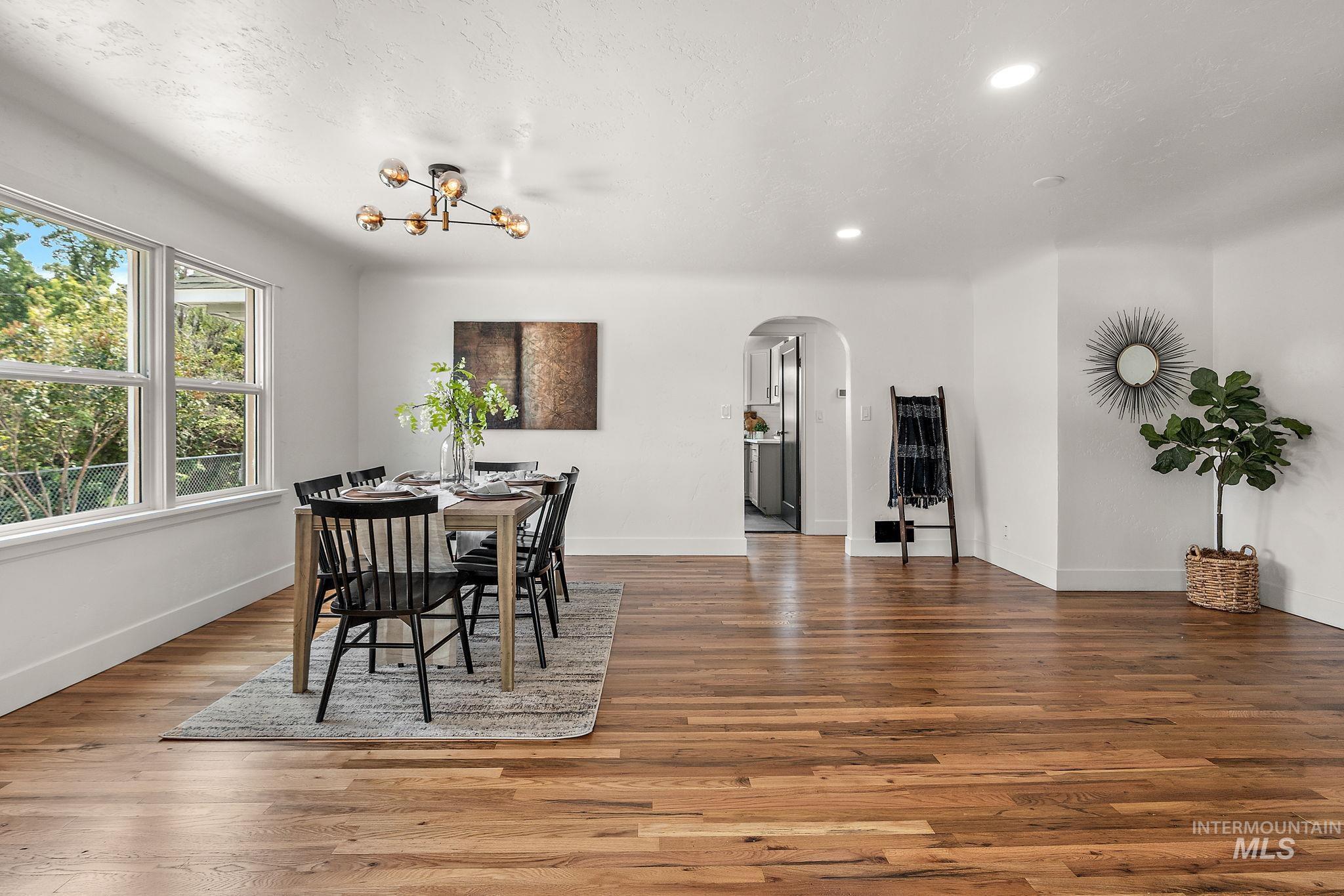 45 E Washington Ave, Meridian, Idaho 83642-1759, 3 Bedrooms, 2 Bathrooms, Residential For Sale, Price $515,000, 98960622