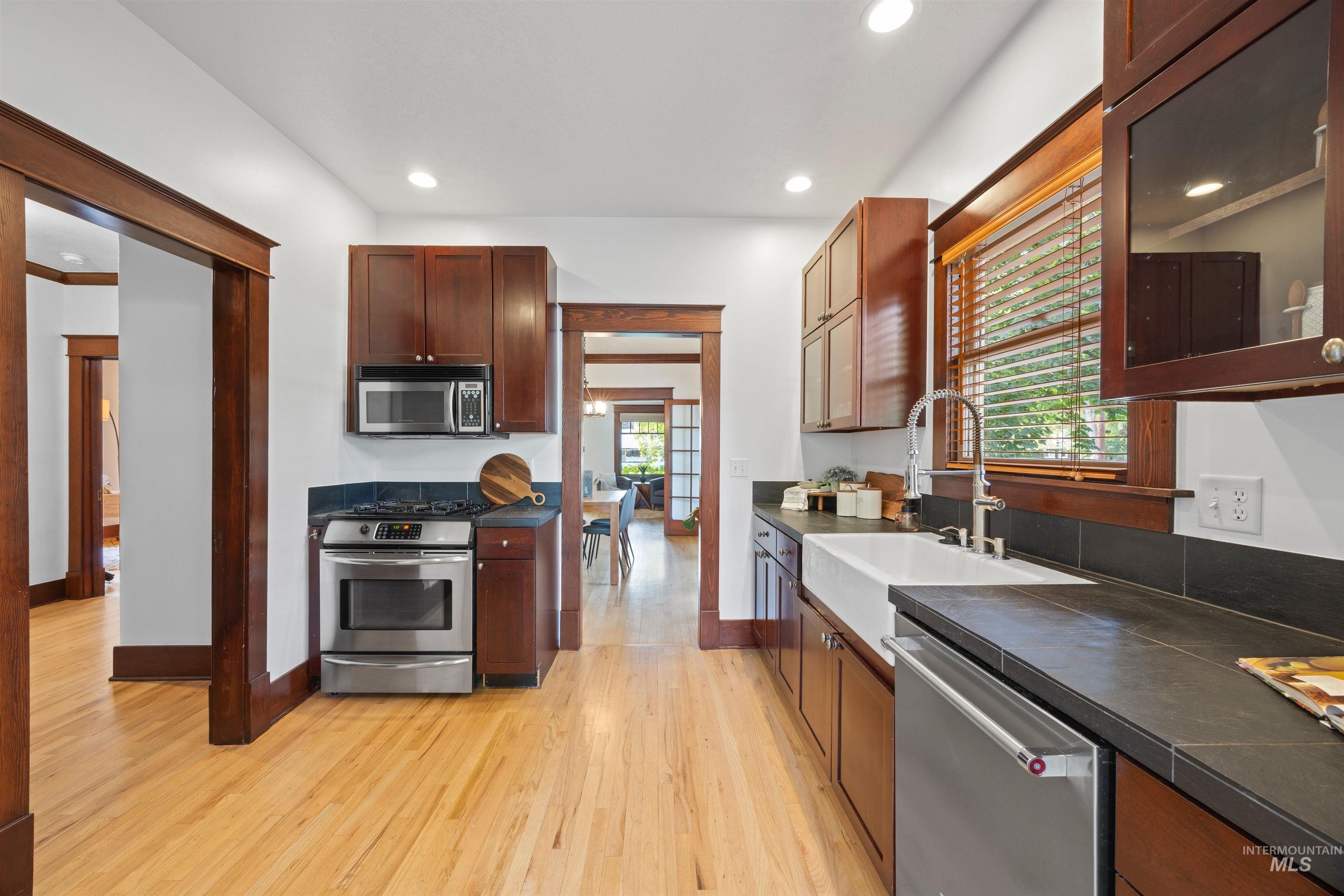 1820 N Harrison Blvd, Boise, Idaho 83702, 3 Bedrooms, 2 Bathrooms, Residential For Sale, Price $979,000, 98960642