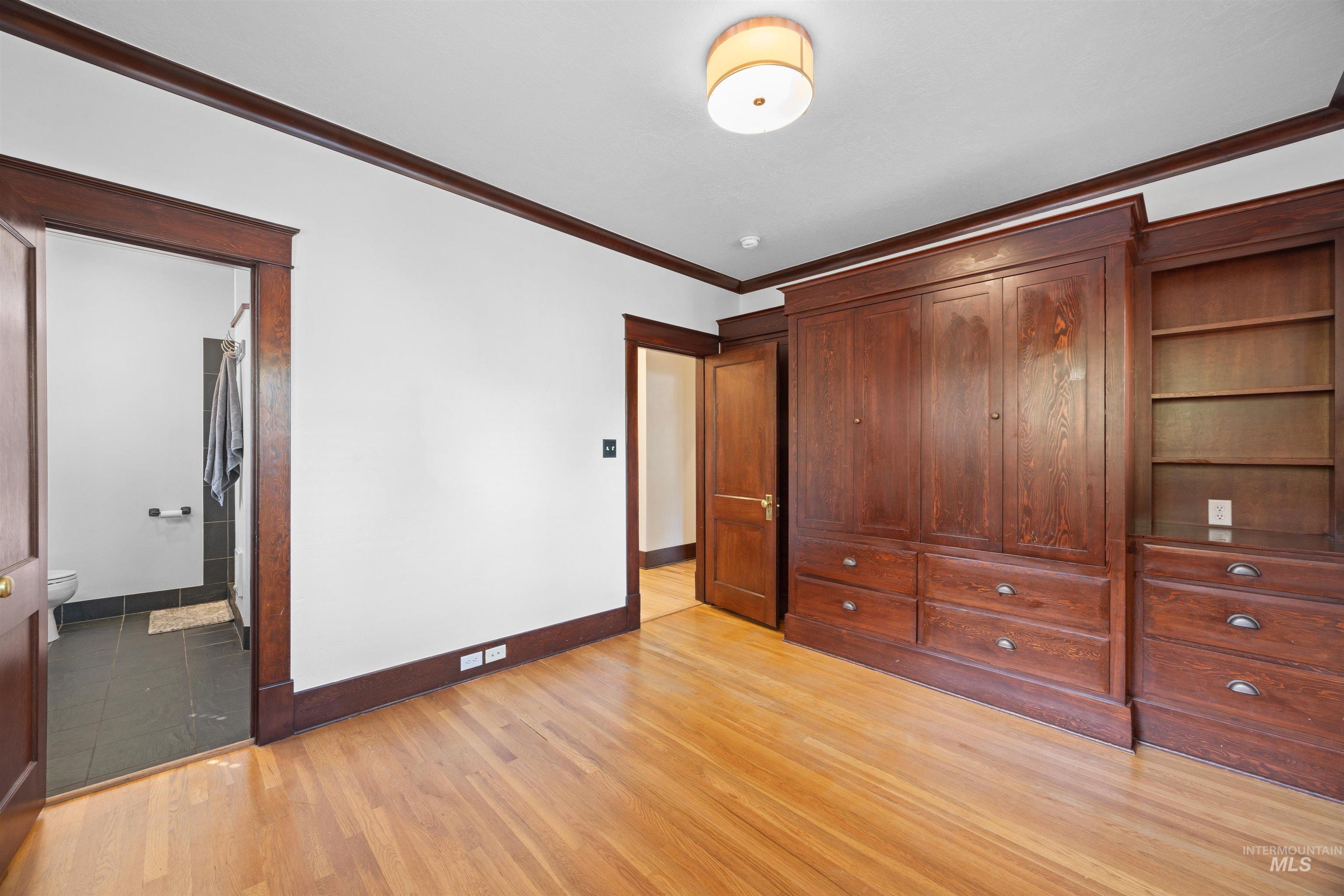 1820 N Harrison Blvd, Boise, Idaho 83702, 3 Bedrooms, 2 Bathrooms, Residential For Sale, Price $979,000, 98960642