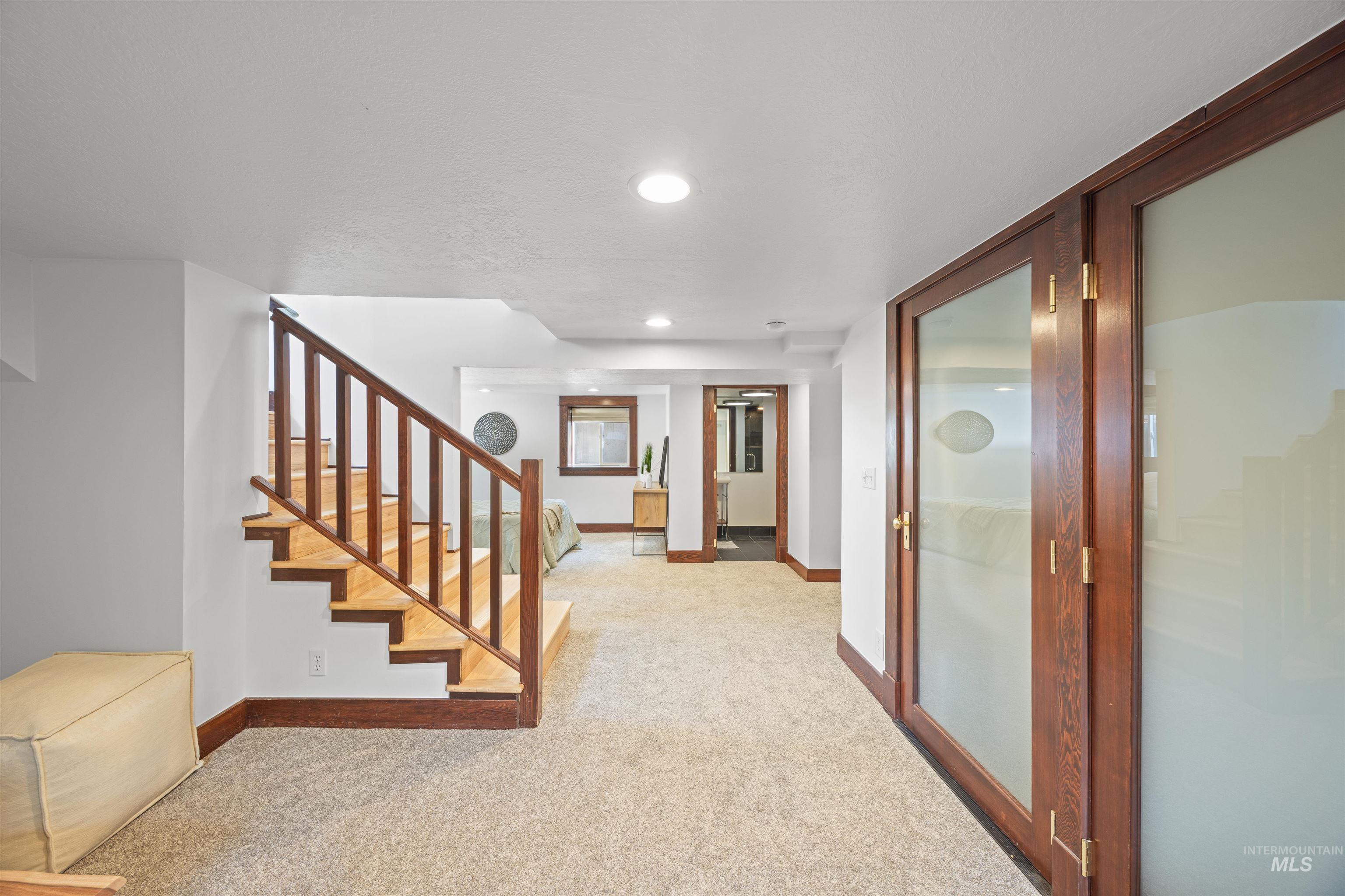 1820 N Harrison Blvd, Boise, Idaho 83702, 3 Bedrooms, 2 Bathrooms, Residential For Sale, Price $979,000, 98960642