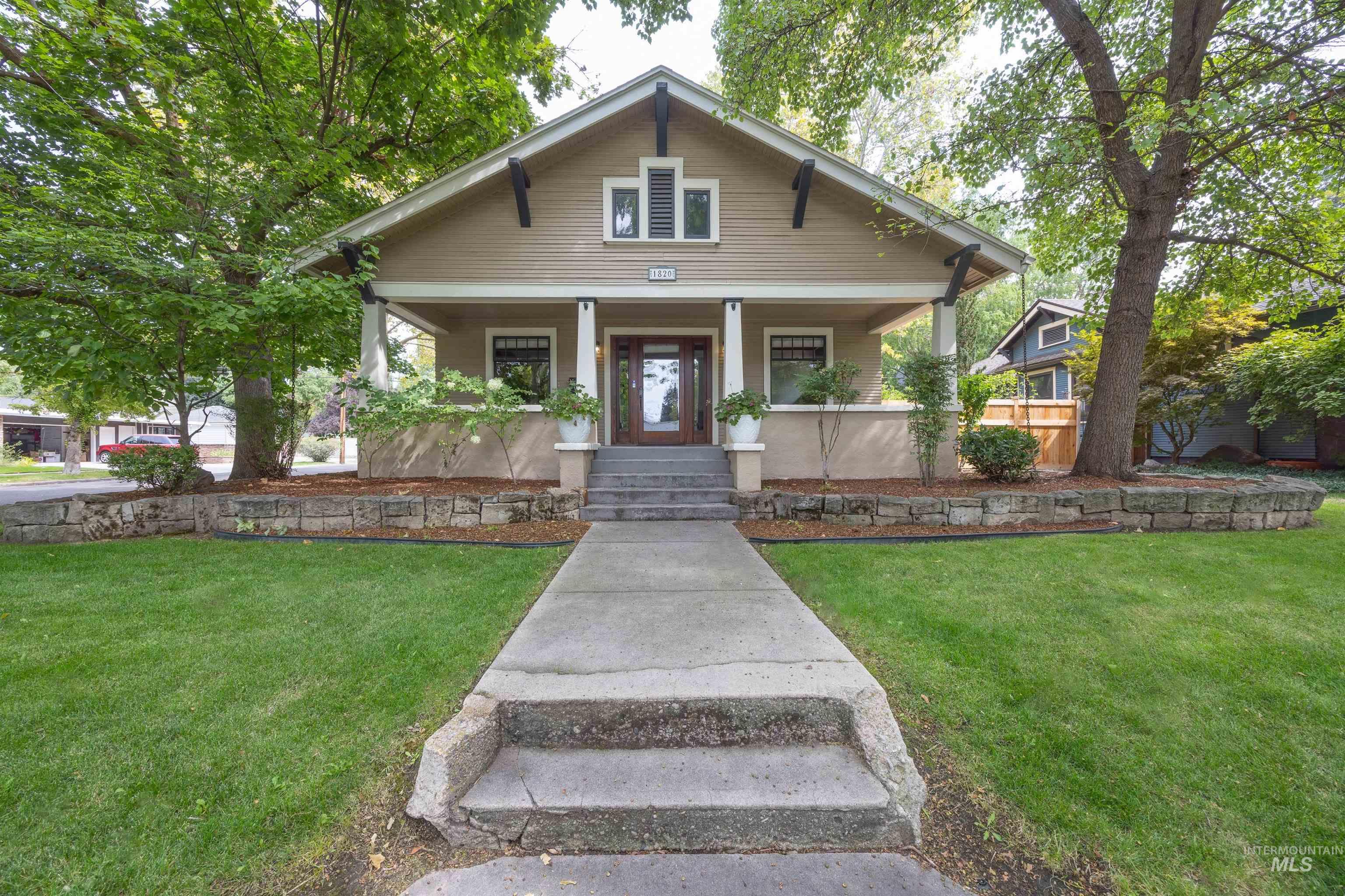 1820 N Harrison Blvd, Boise, Idaho 83702, 3 Bedrooms, 2 Bathrooms, Residential For Sale, Price $979,000, 98960642
