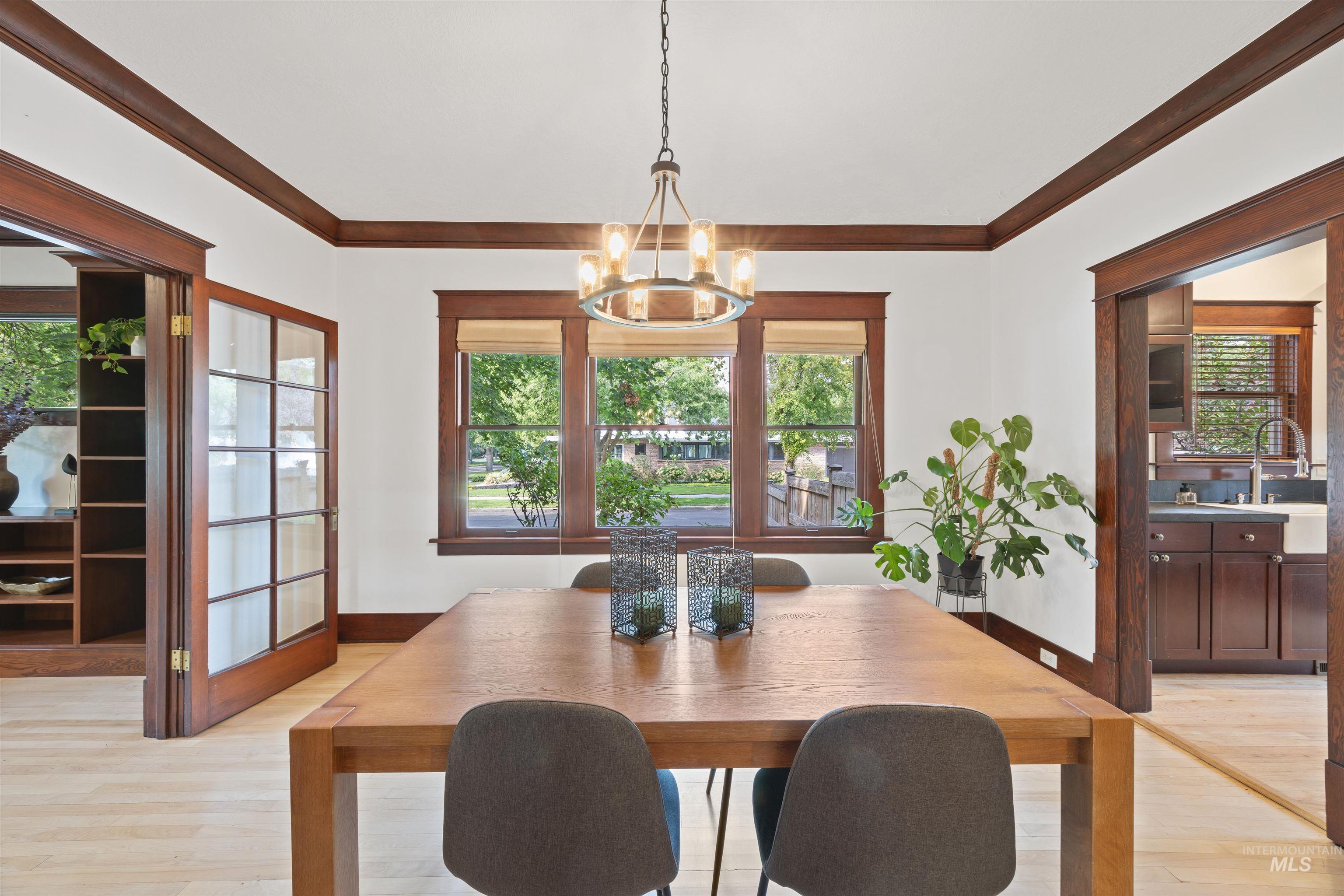 1820 N Harrison Blvd, Boise, Idaho 83702, 3 Bedrooms, 2 Bathrooms, Residential For Sale, Price $979,000, 98960642