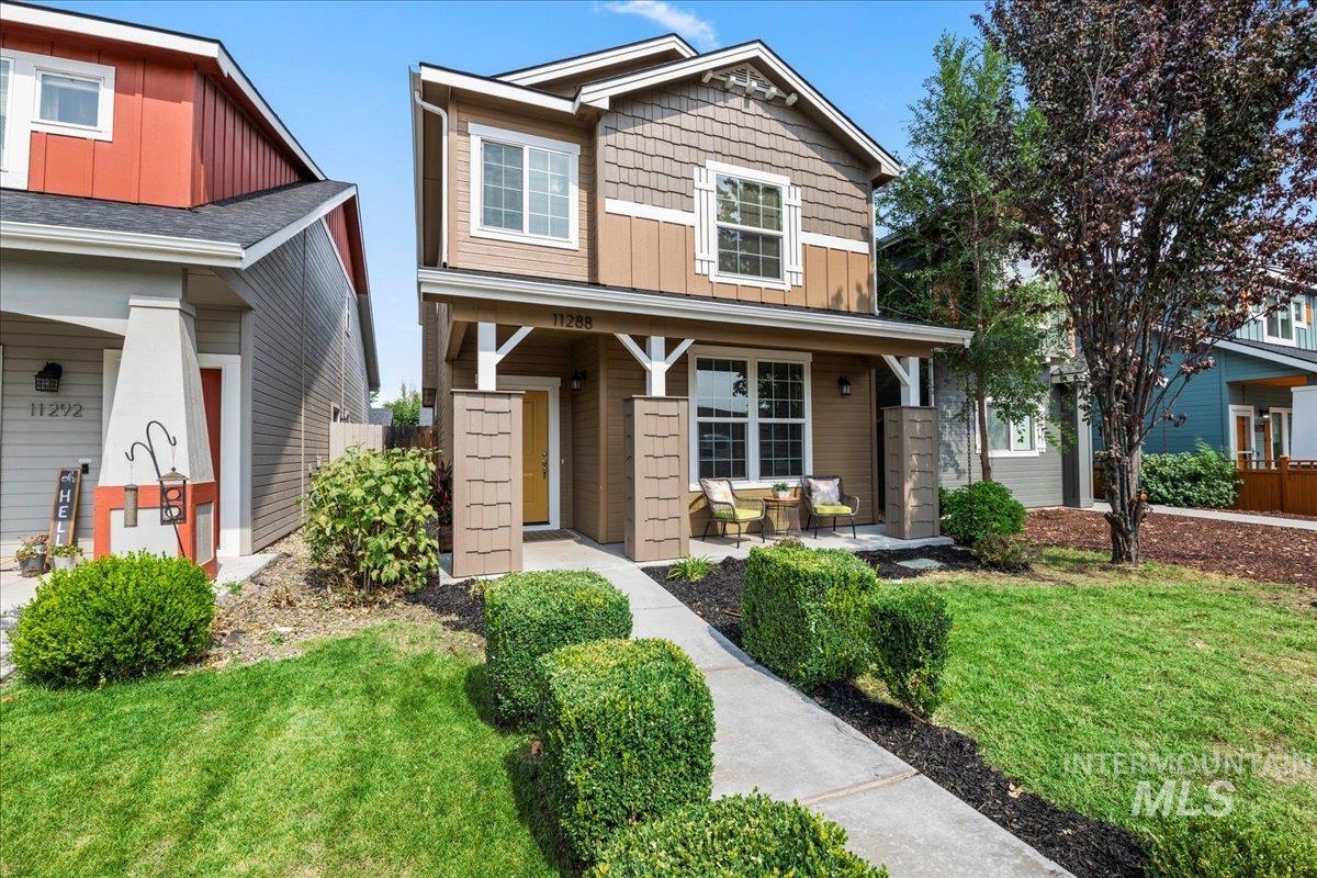 11288 W Race St, Boise, Idaho 83713, 3 Bedrooms, 2.5 Bathrooms, Residential For Sale, Price $419,900, 98960644