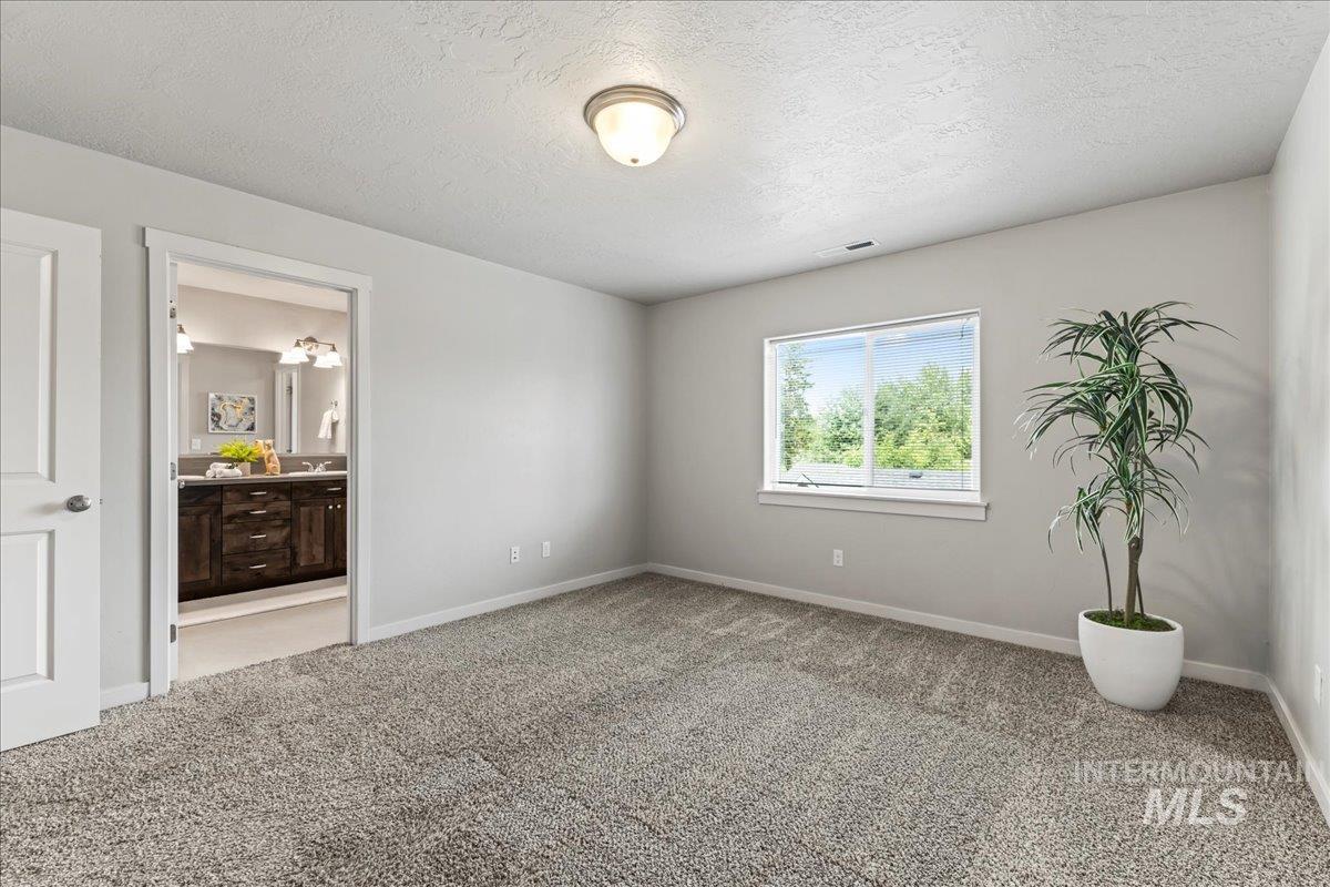 11288 W Race St, Boise, Idaho 83713, 3 Bedrooms, 2.5 Bathrooms, Residential For Sale, Price $419,900, 98960644