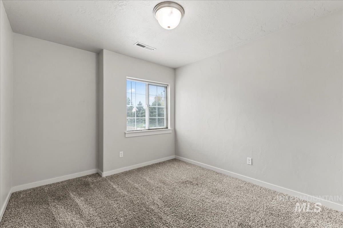 11288 W Race St, Boise, Idaho 83713, 3 Bedrooms, 2.5 Bathrooms, Residential For Sale, Price $419,900, 98960644