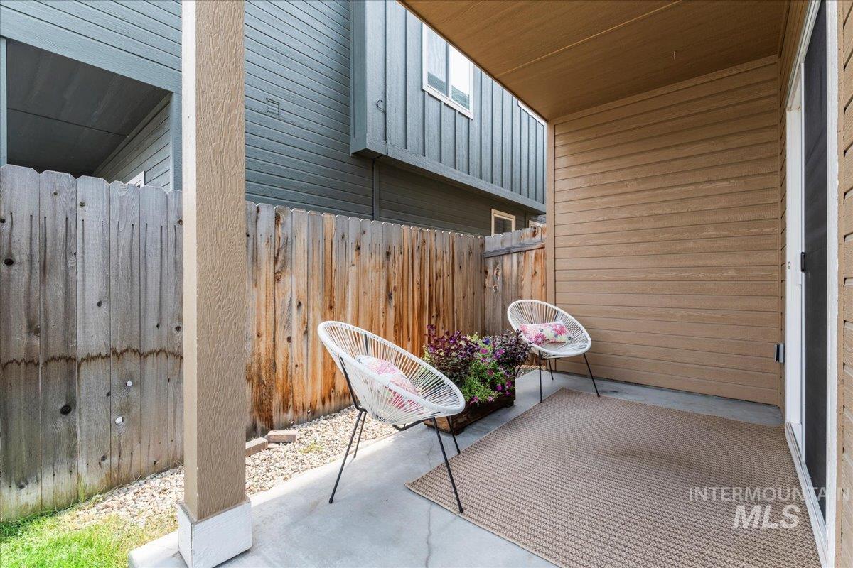 11288 W Race St, Boise, Idaho 83713, 3 Bedrooms, 2.5 Bathrooms, Residential For Sale, Price $419,900, 98960644
