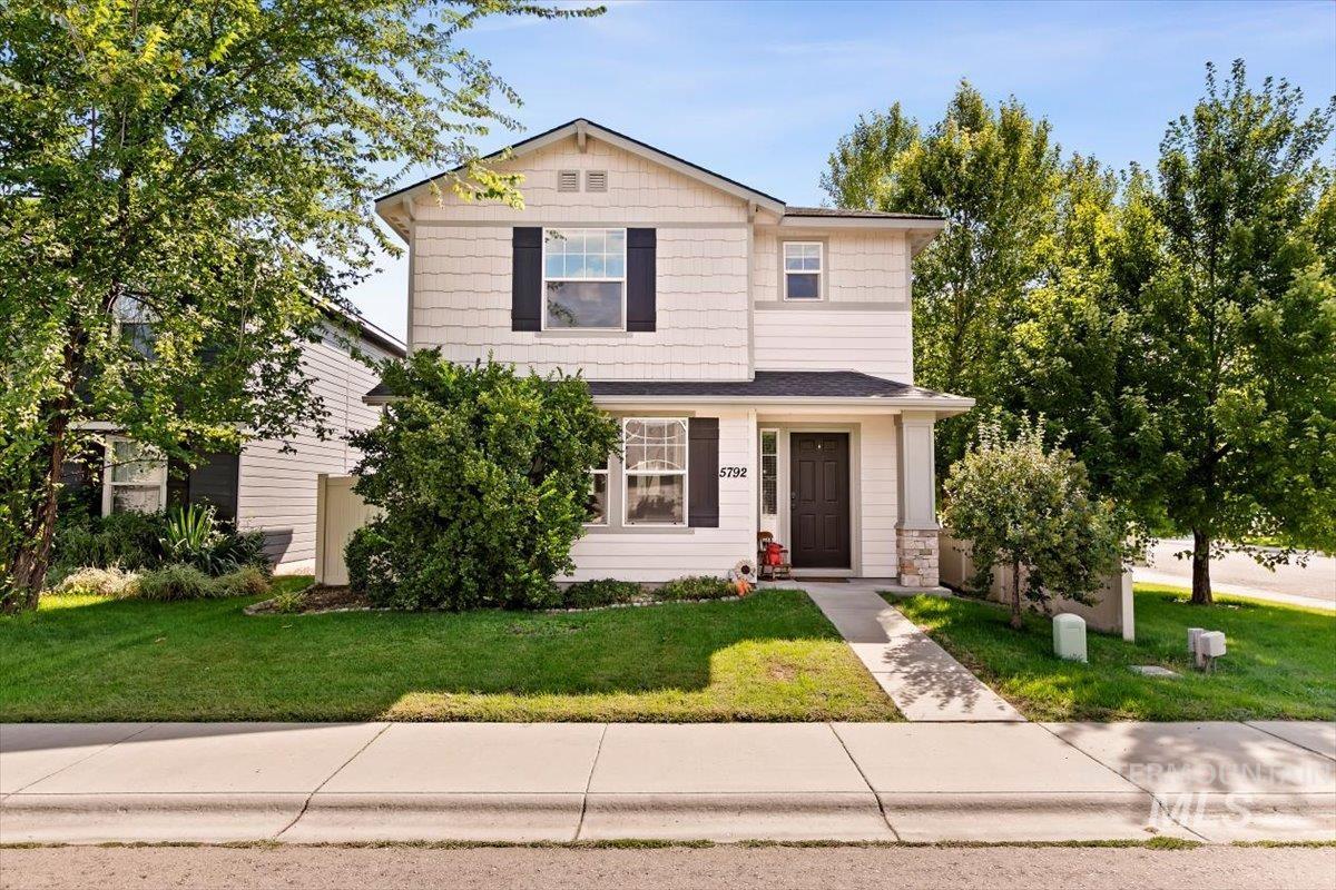5792 S Pepperview Way, Boise, Idaho 83709, 3 Bedrooms, 2.5 Bathrooms, Residential For Sale, Price $415,000, 98960647
