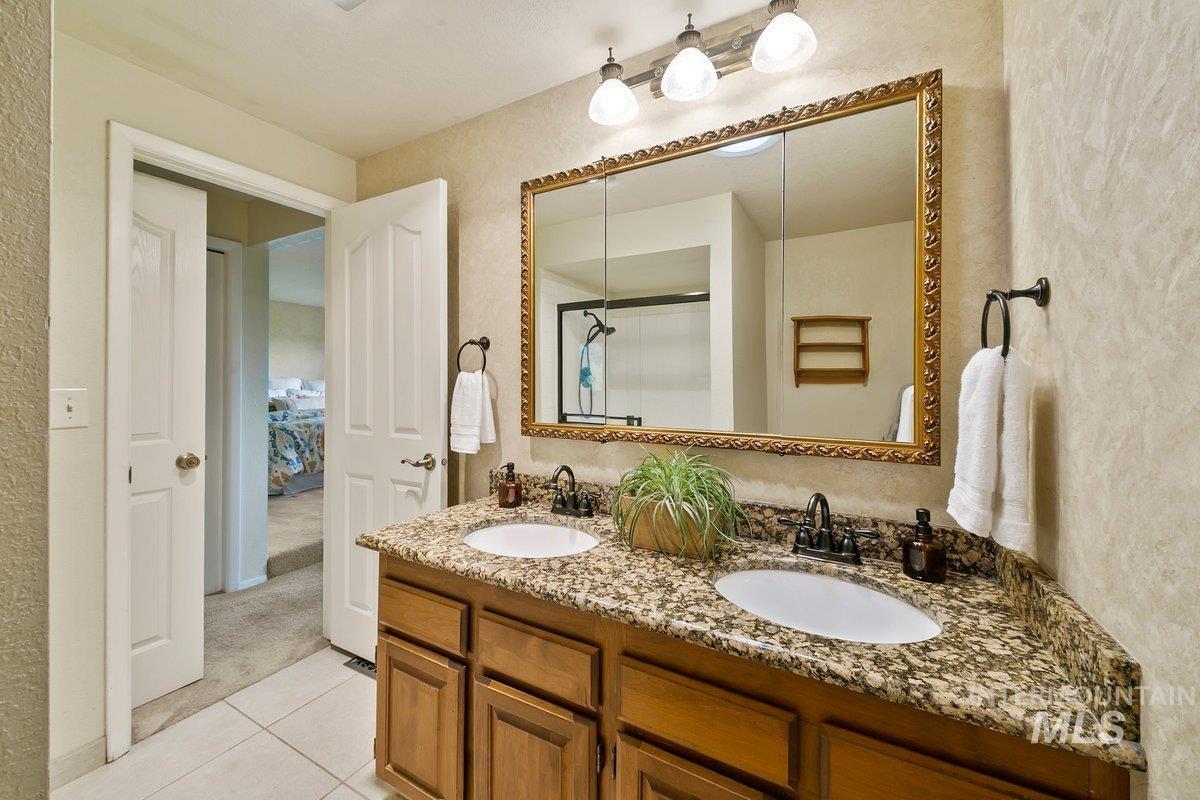 2125 W Aspen Cove Drive, Meridian, Idaho 83642, 4 Bedrooms, 3 Bathrooms, Residential For Sale, Price $799,900, 98960652